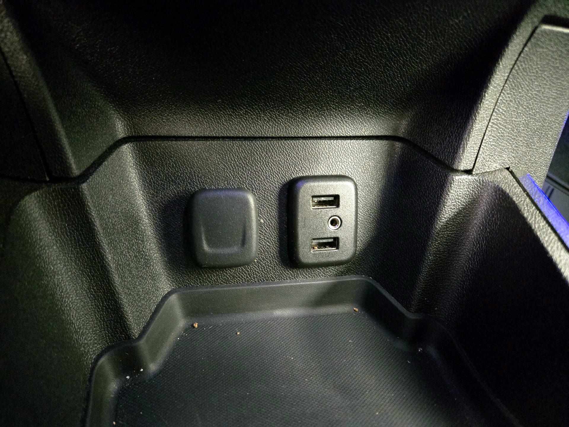 Thumbnail: 2017 Chevrolet Volt - 18