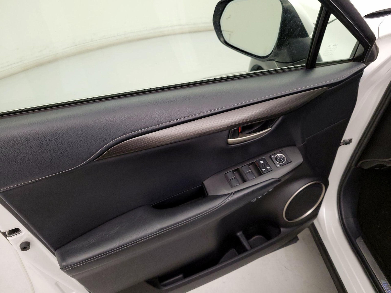 2015 Lexus NX 200t - Photo 13
