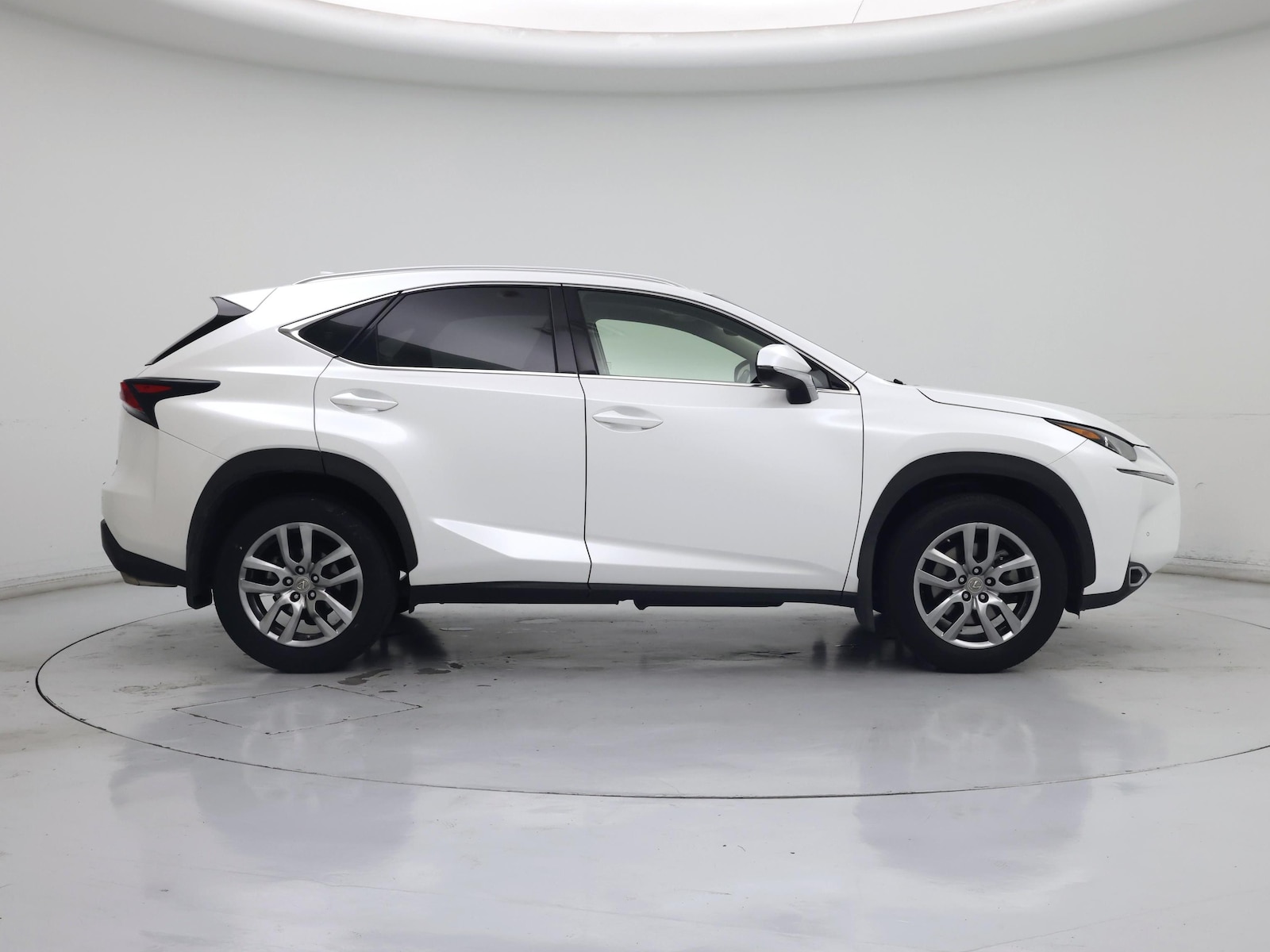 2015 Lexus NX 200t - Photo 8
