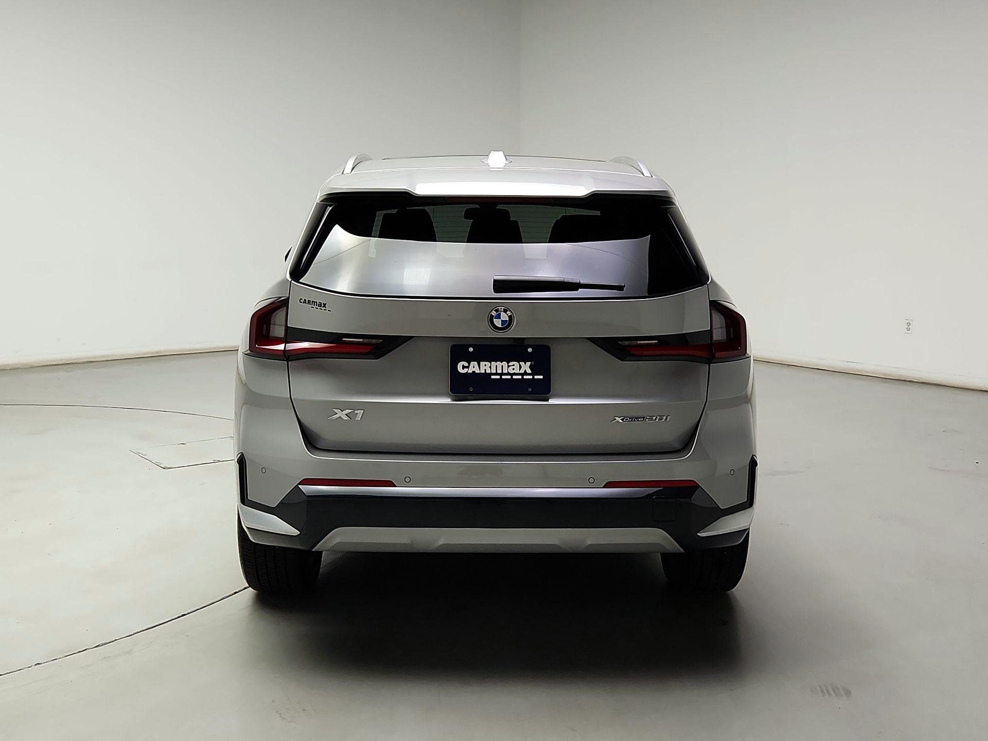 Thumbnail: 2025 BMW X1 - 6