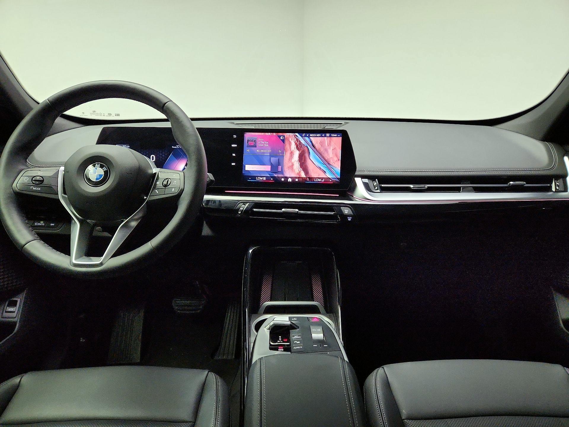 Thumbnail: 2025 BMW X1 - 8