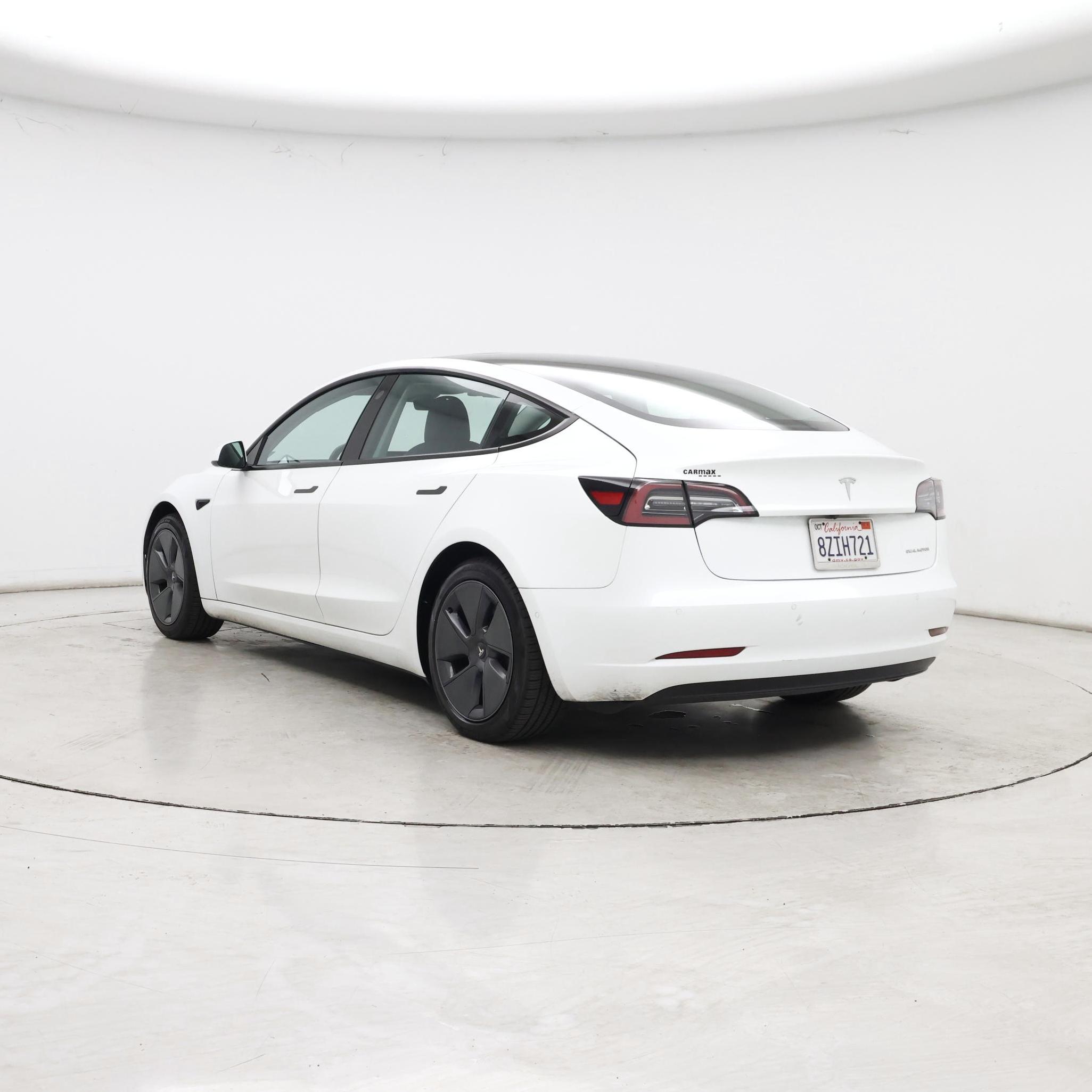 Thumbnail: 2021 Tesla Model 3 - 2