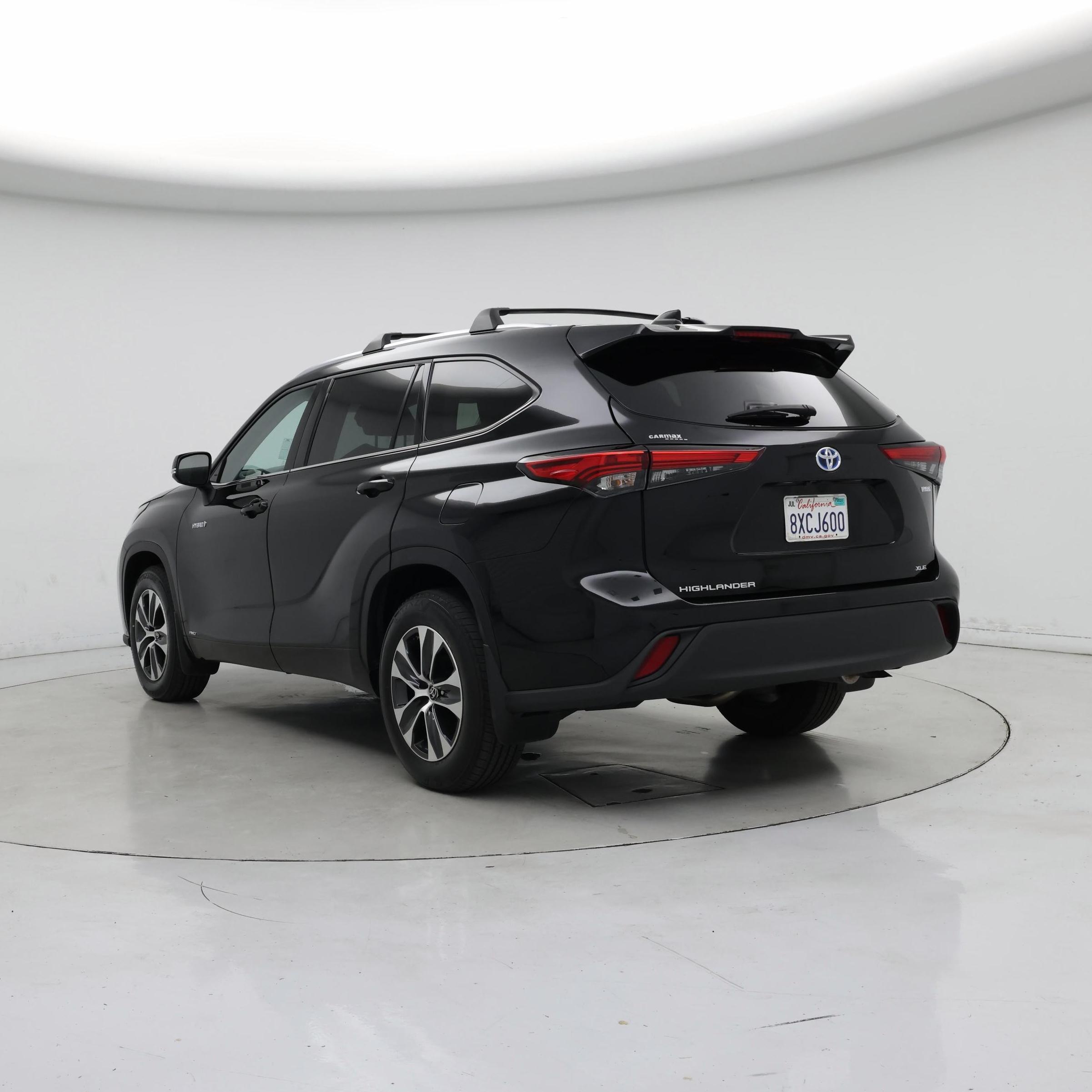 Thumbnail: 2021 Toyota Highlander - 2