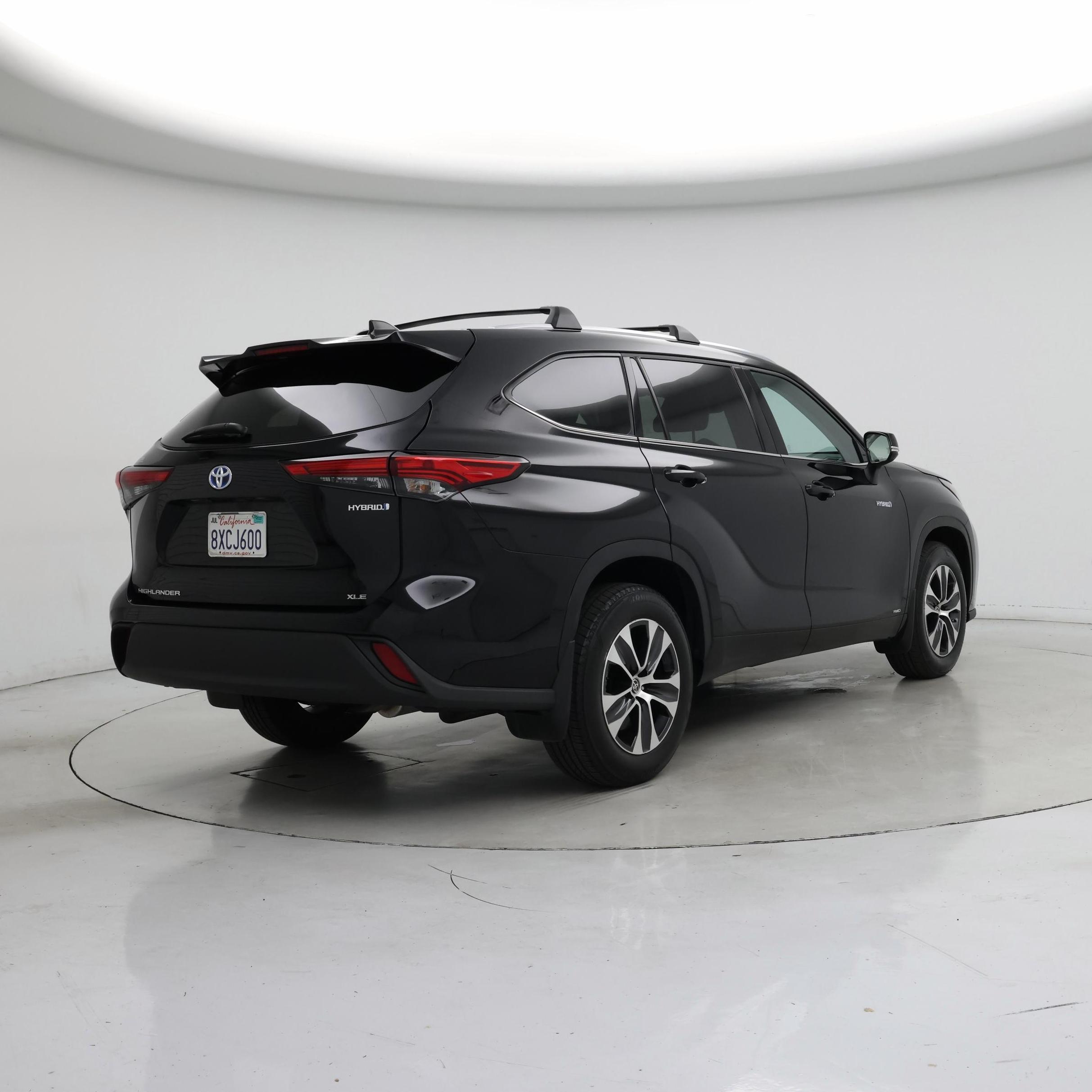 Thumbnail: 2021 Toyota Highlander - 8