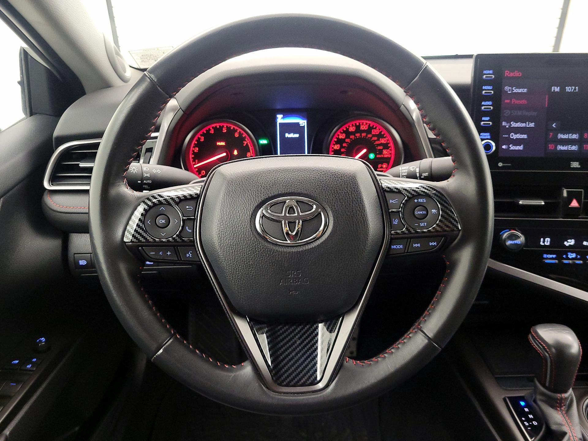 Thumbnail: 2022 Toyota Camry - 10