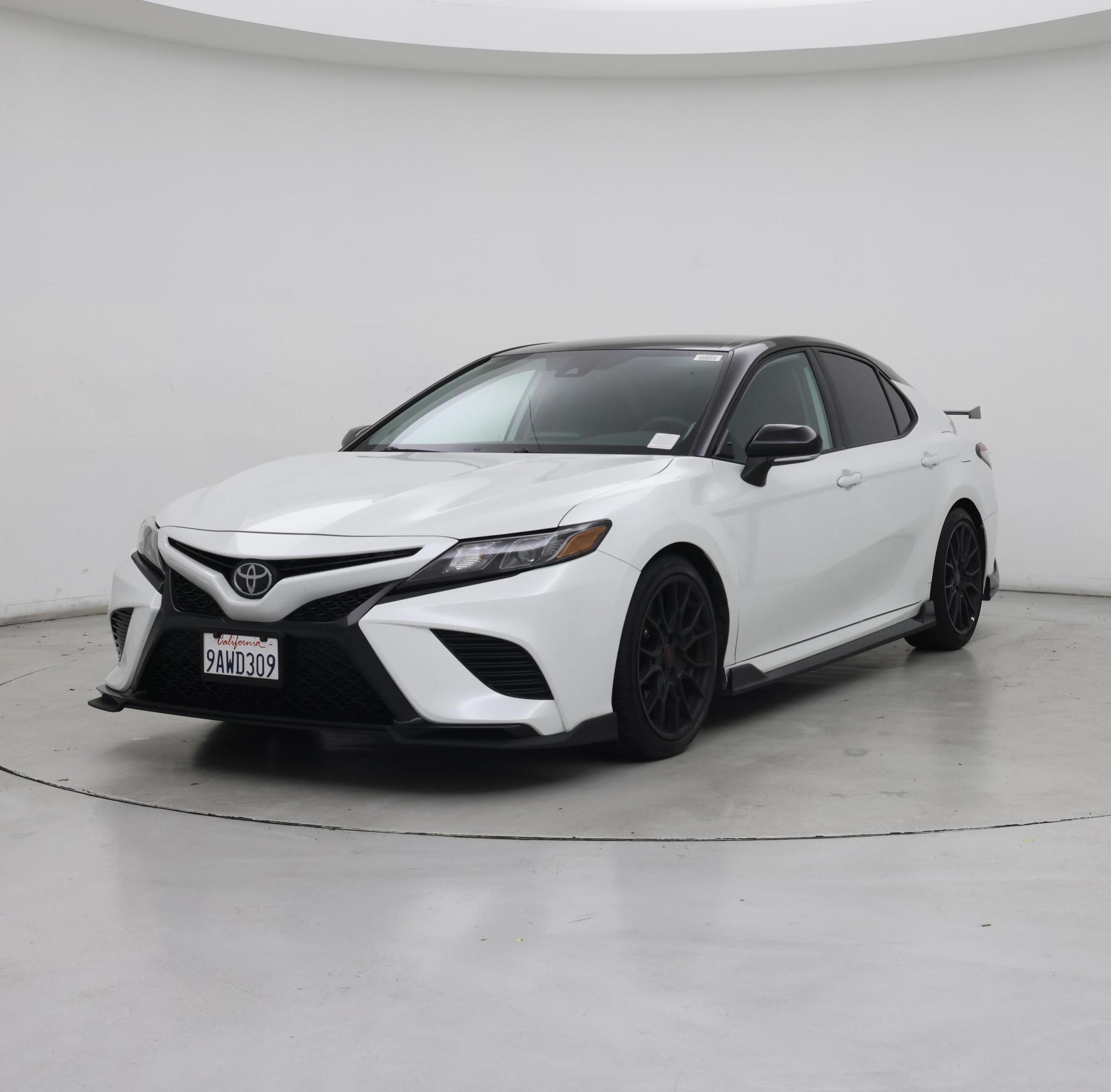 Thumbnail: 2022 Toyota Camry - 4