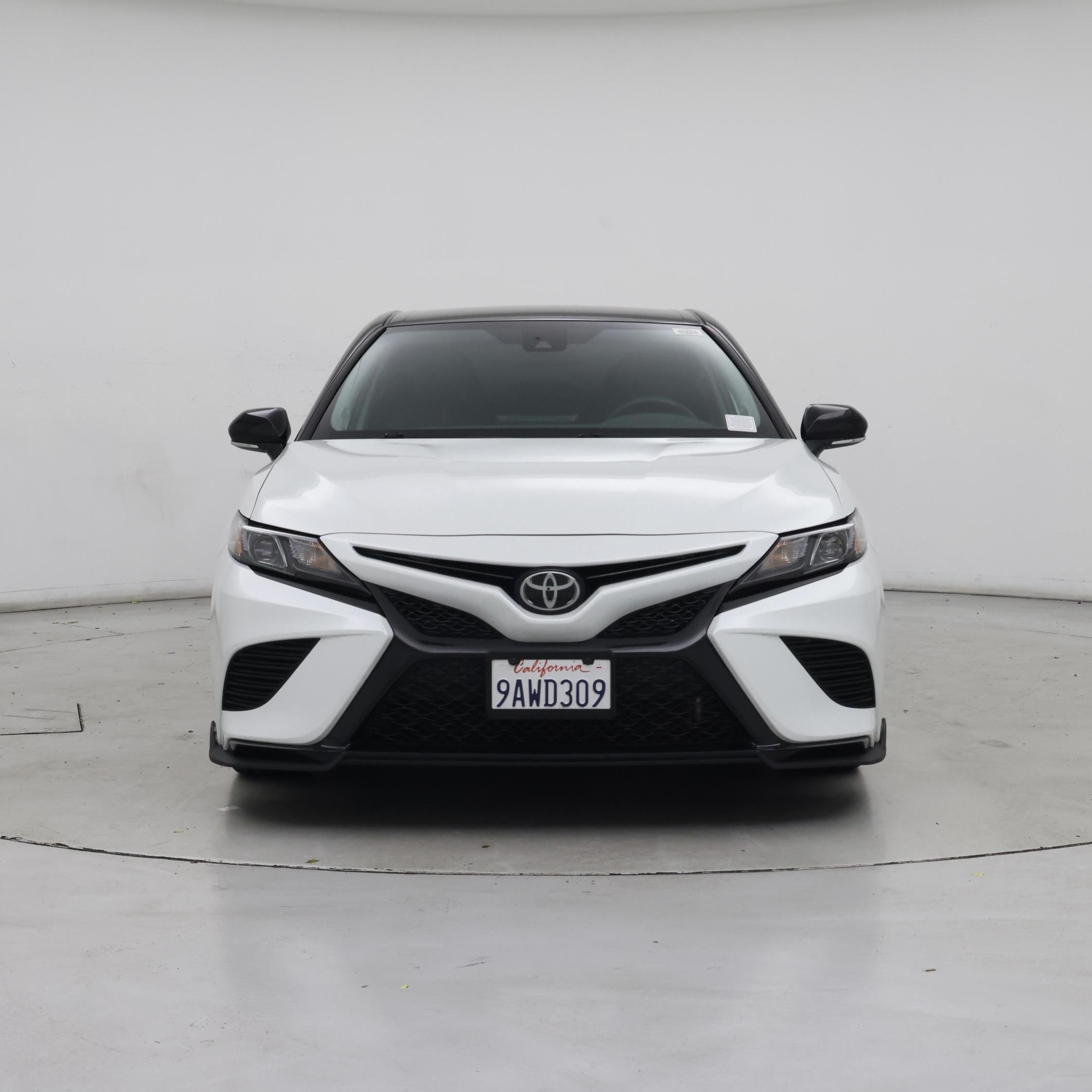 Thumbnail: 2022 Toyota Camry - 5
