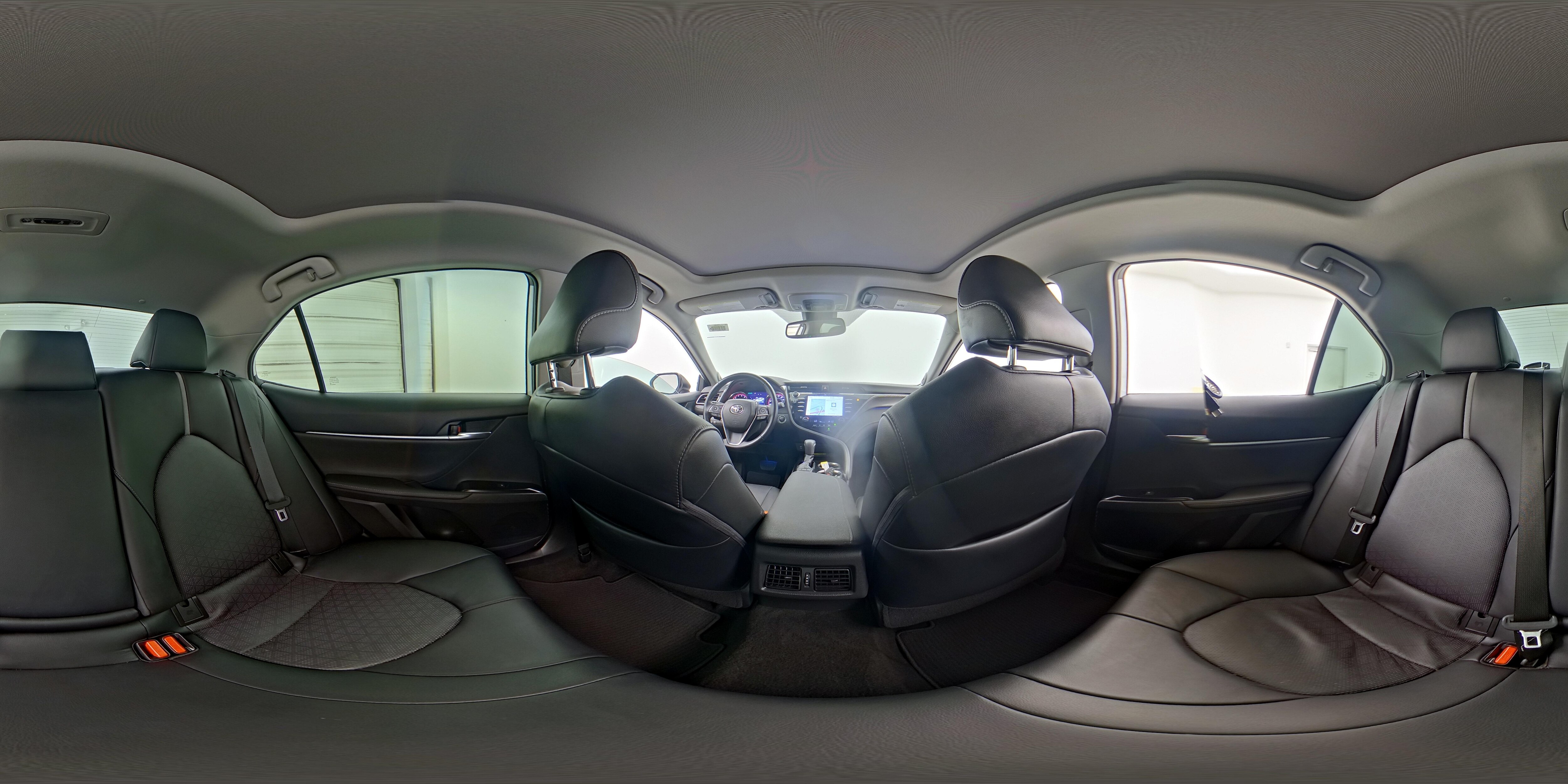 2019 Toyota Camry XSE - Photo 26