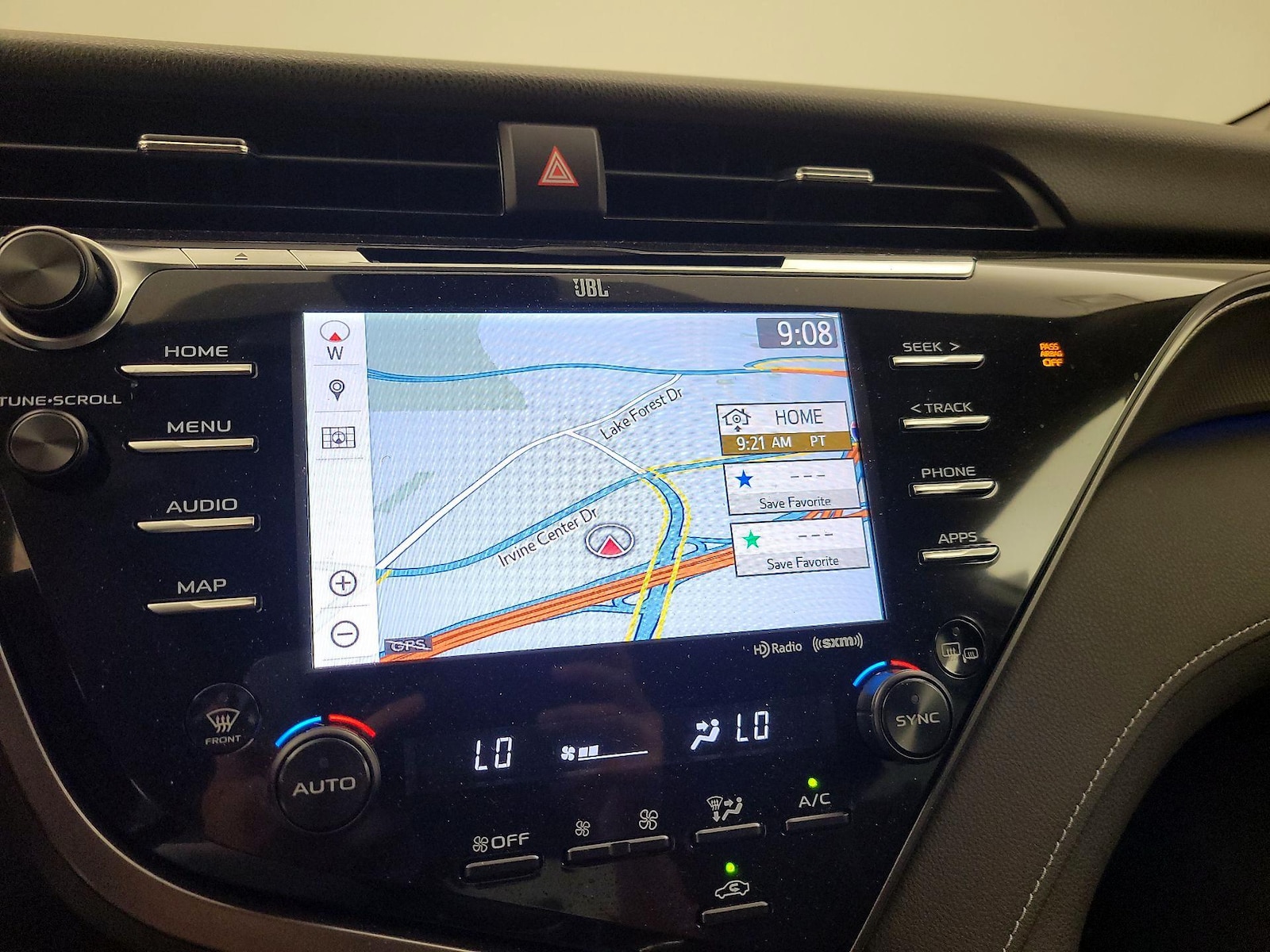 2019 Toyota Camry XSE - Photo 15