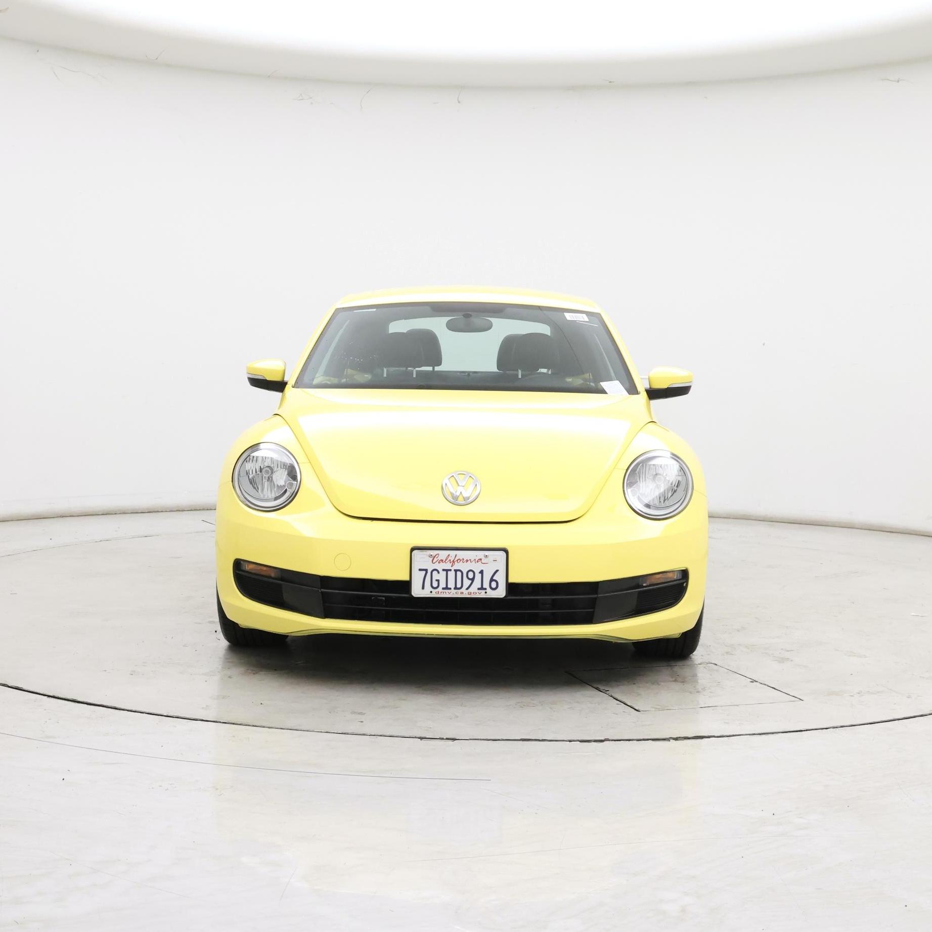 Thumbnail: 2014 Volkswagen Beetle - 5
