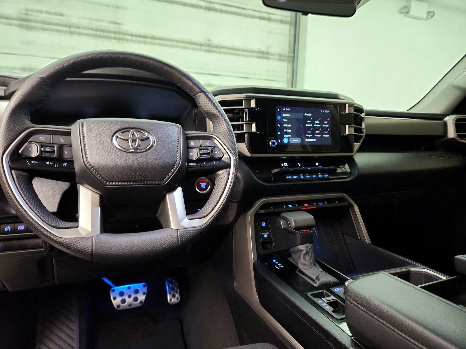 2024 Toyota Tundra SR5 - Photo 10