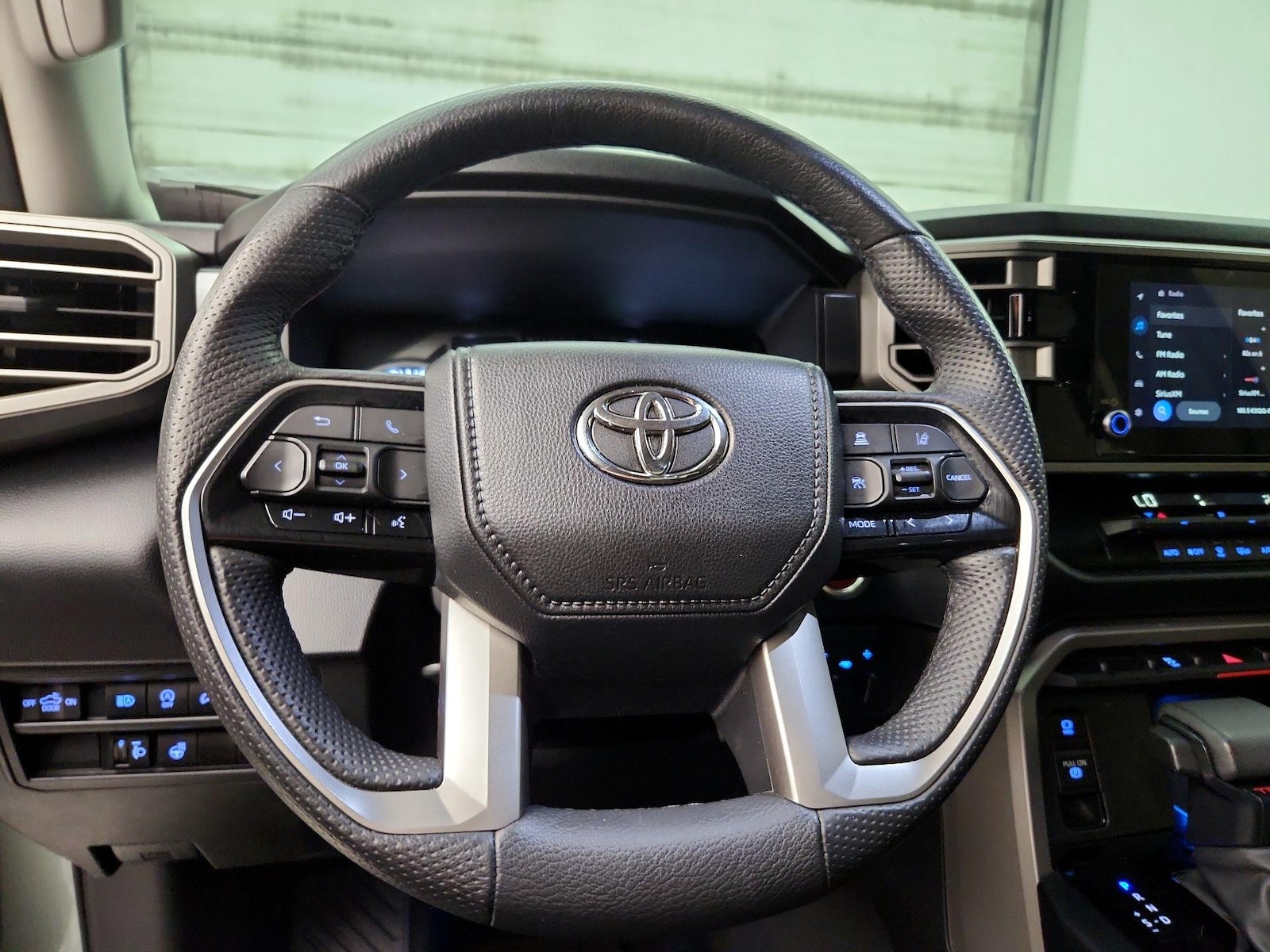 2024 Toyota Tundra SR5 - Photo 11