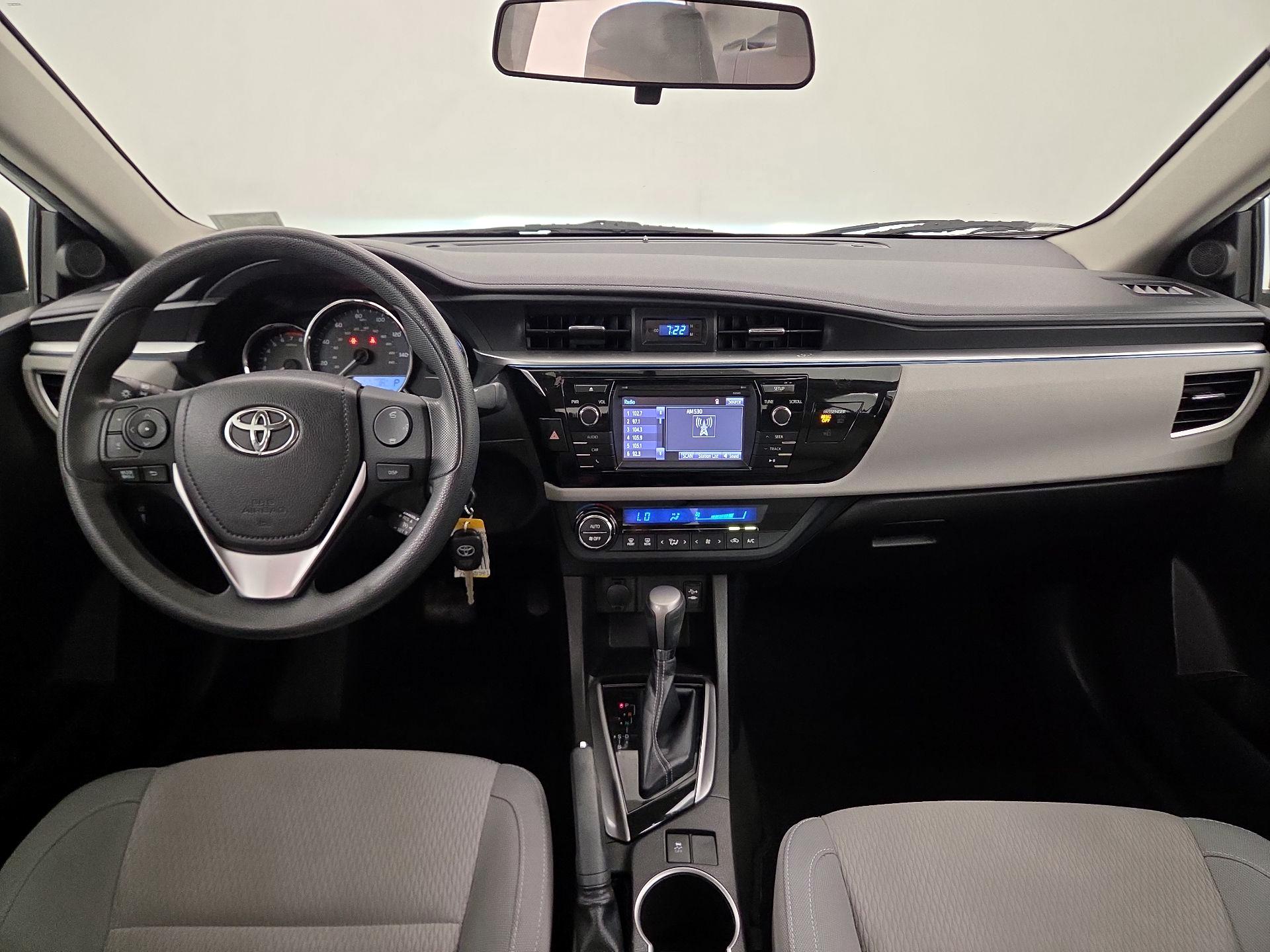 Thumbnail: 2014 Toyota Corolla - 9