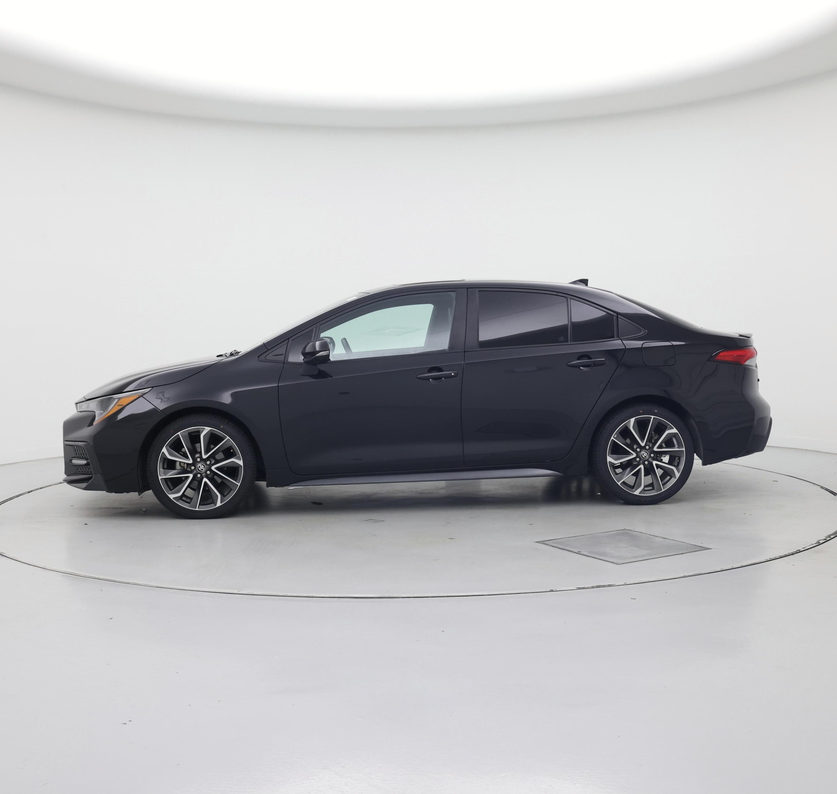 Thumbnail: 2022 Toyota Corolla - 3