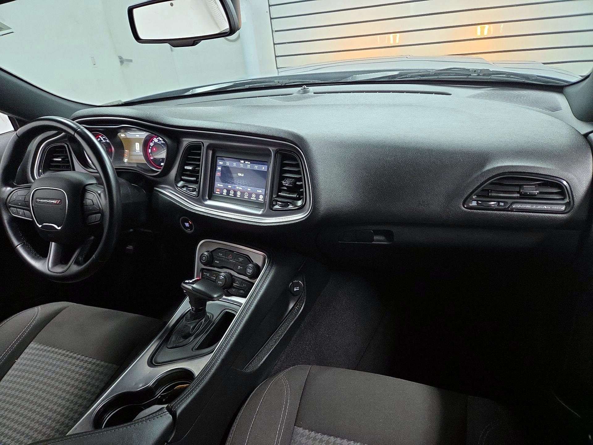 Thumbnail: 2020 Dodge Challenger - 8
