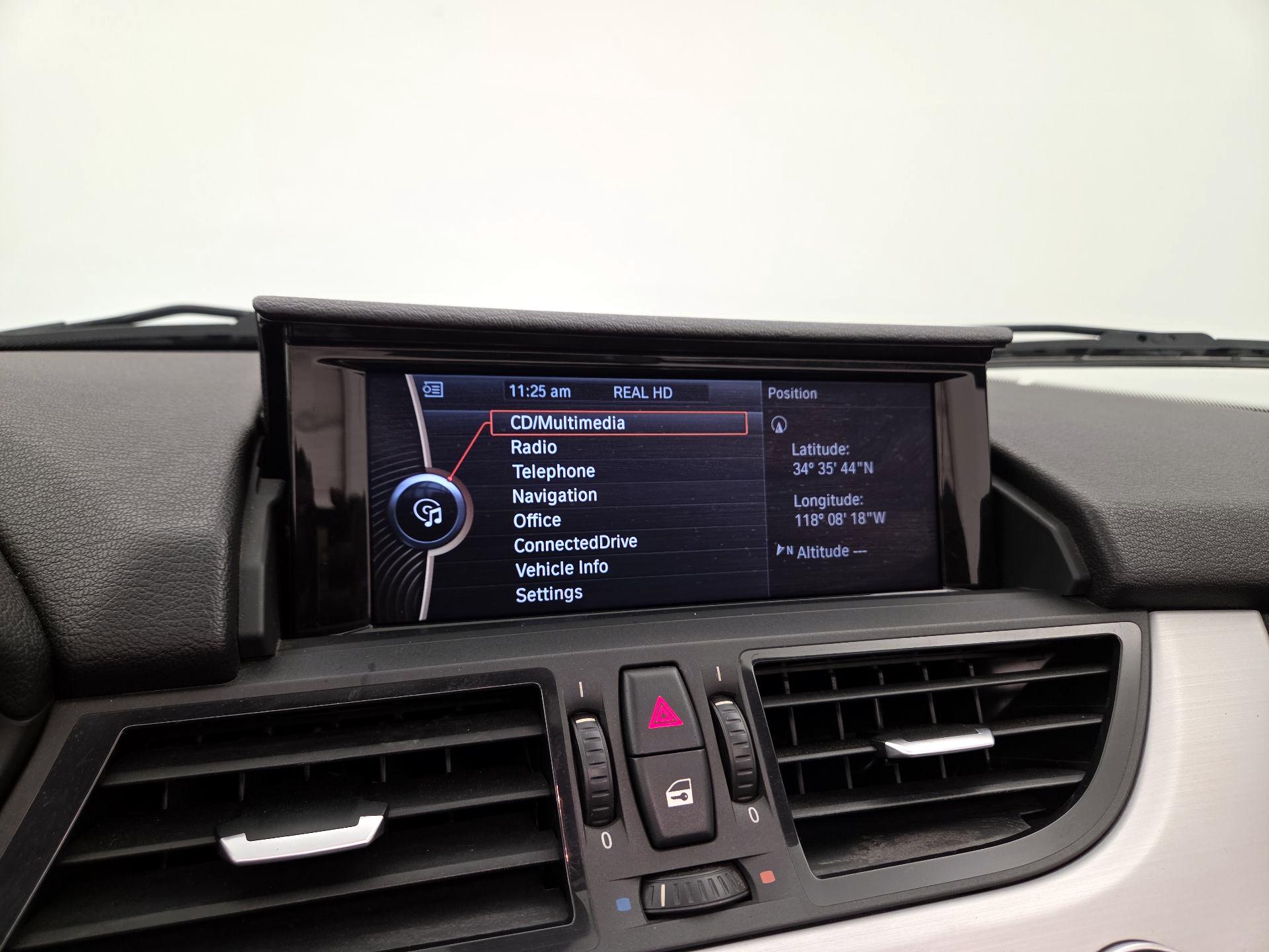 Thumbnail: 2016 BMW Z4 - 15
