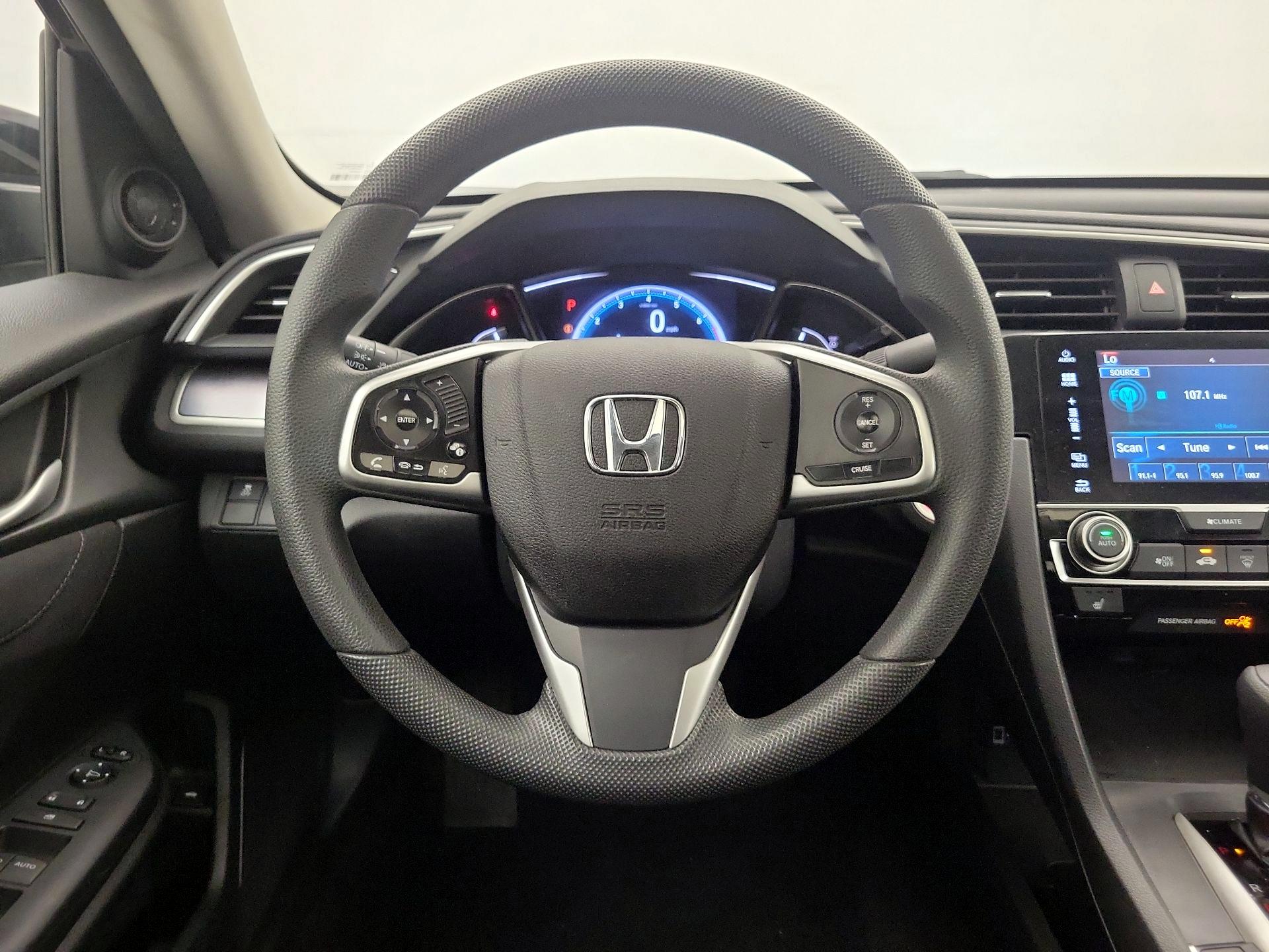Thumbnail: 2016 Honda Civic - 10