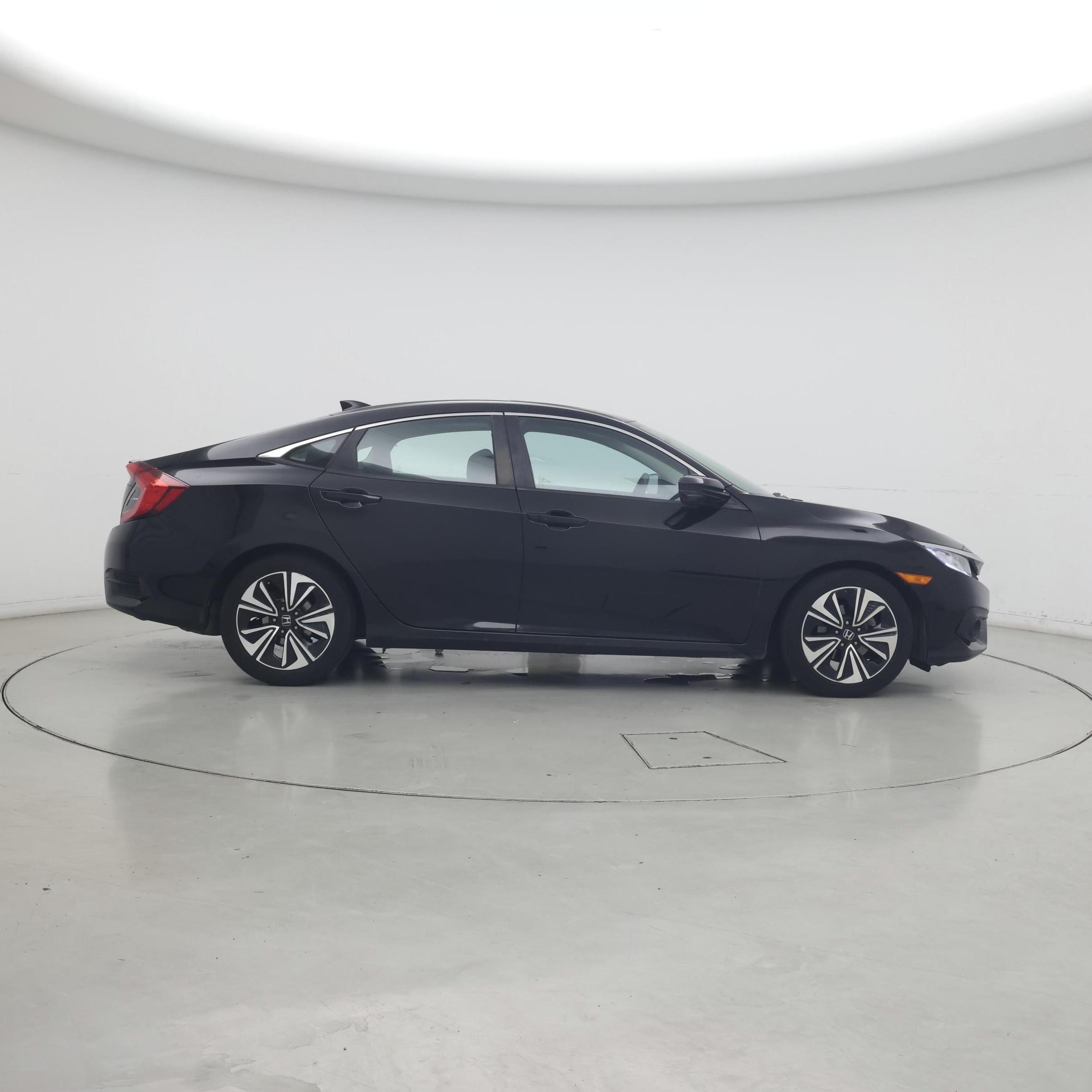 Thumbnail: 2016 Honda Civic - 7