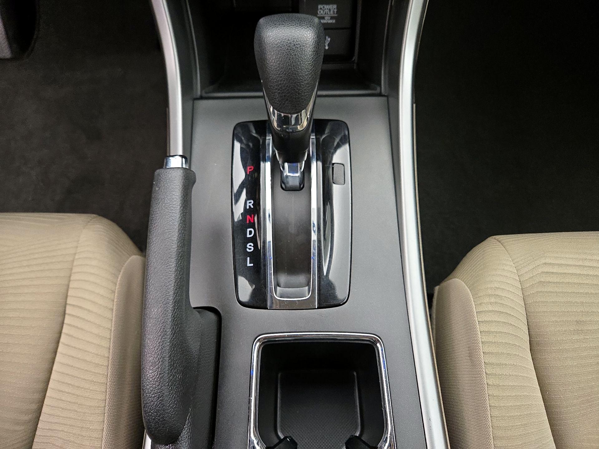 Thumbnail: 2014 Honda Accord - 17