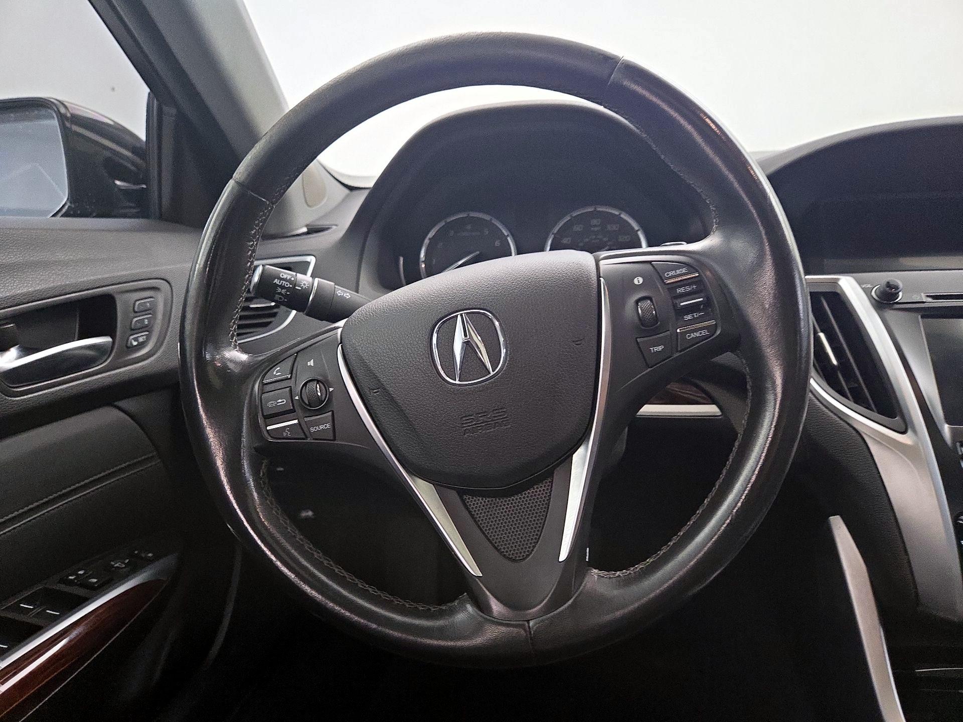 Thumbnail: 2016 Acura TLX - 10