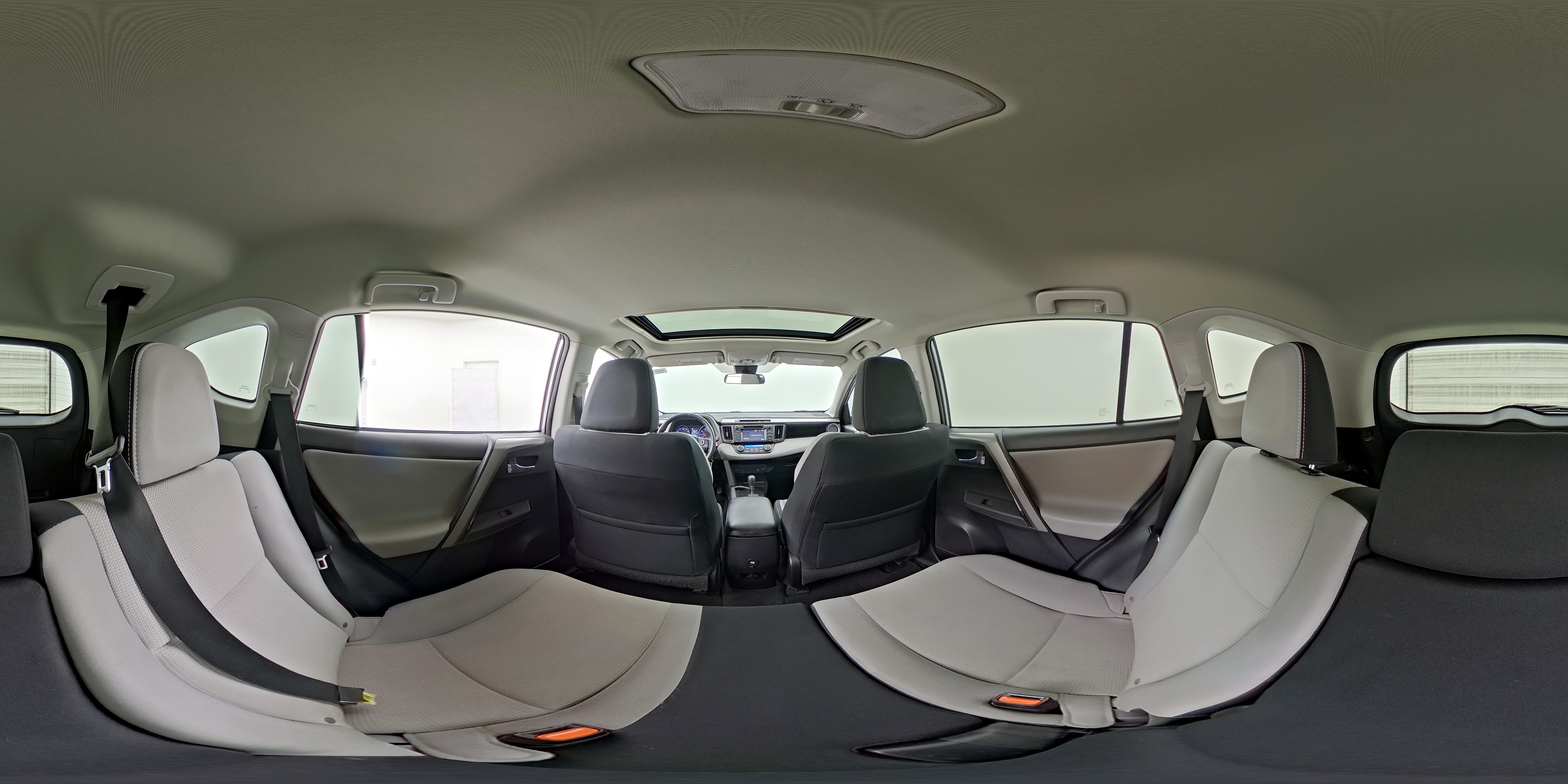 2017 Toyota RAV4 XLE - Photo 26
