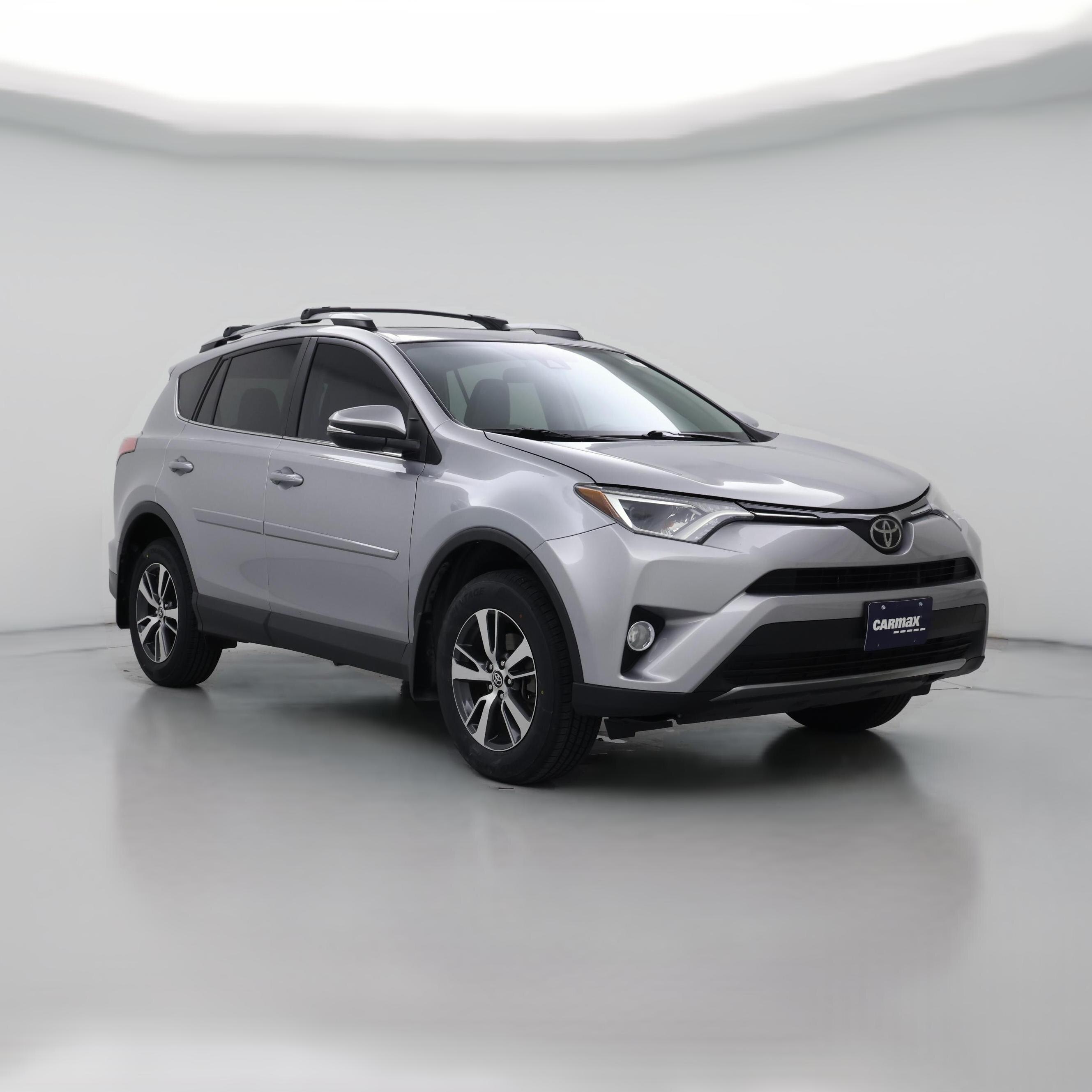 Thumbnail: 2017 Toyota RAV4 - 1
