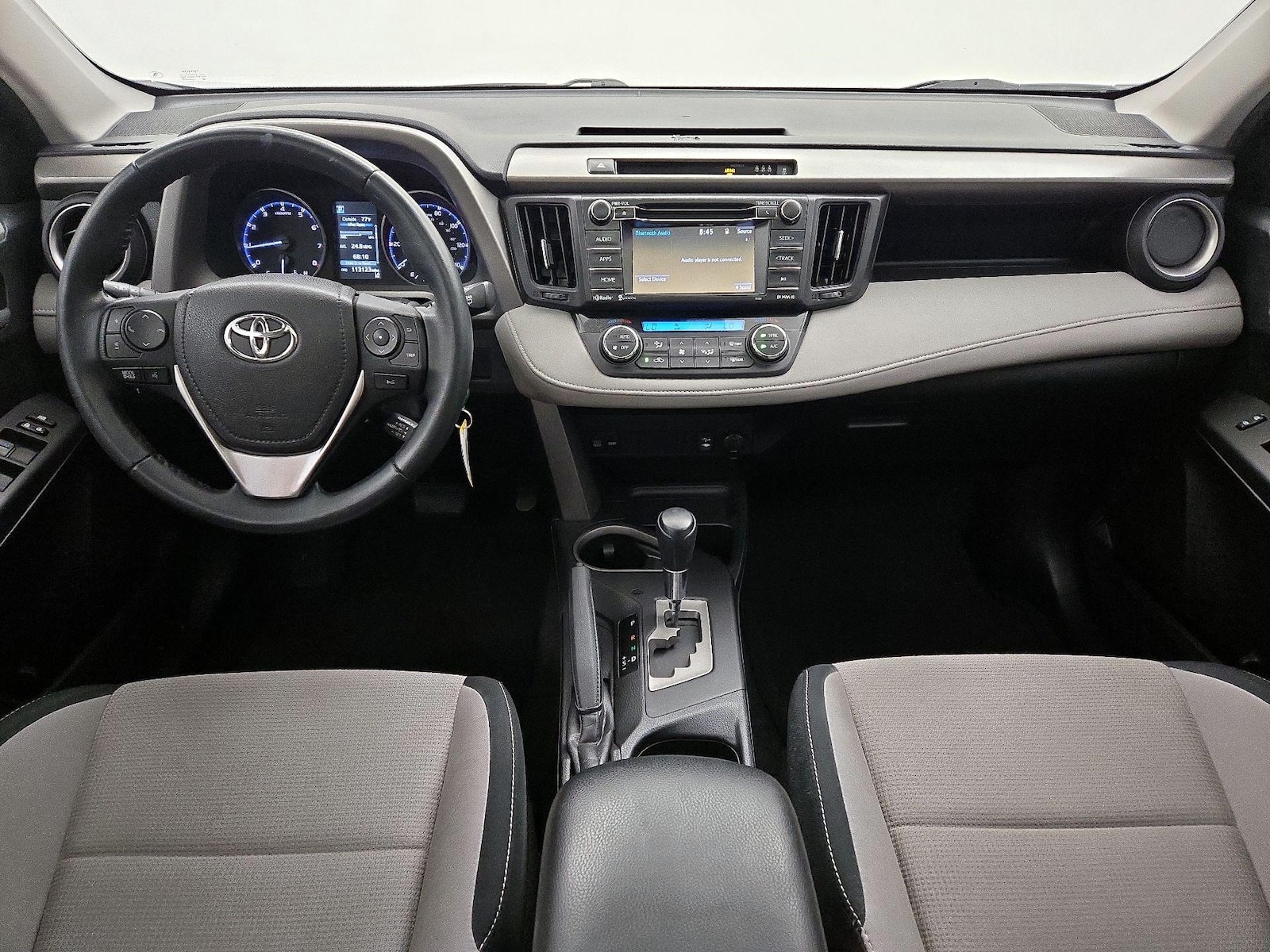 2017 Toyota RAV4 XLE - Photo 10