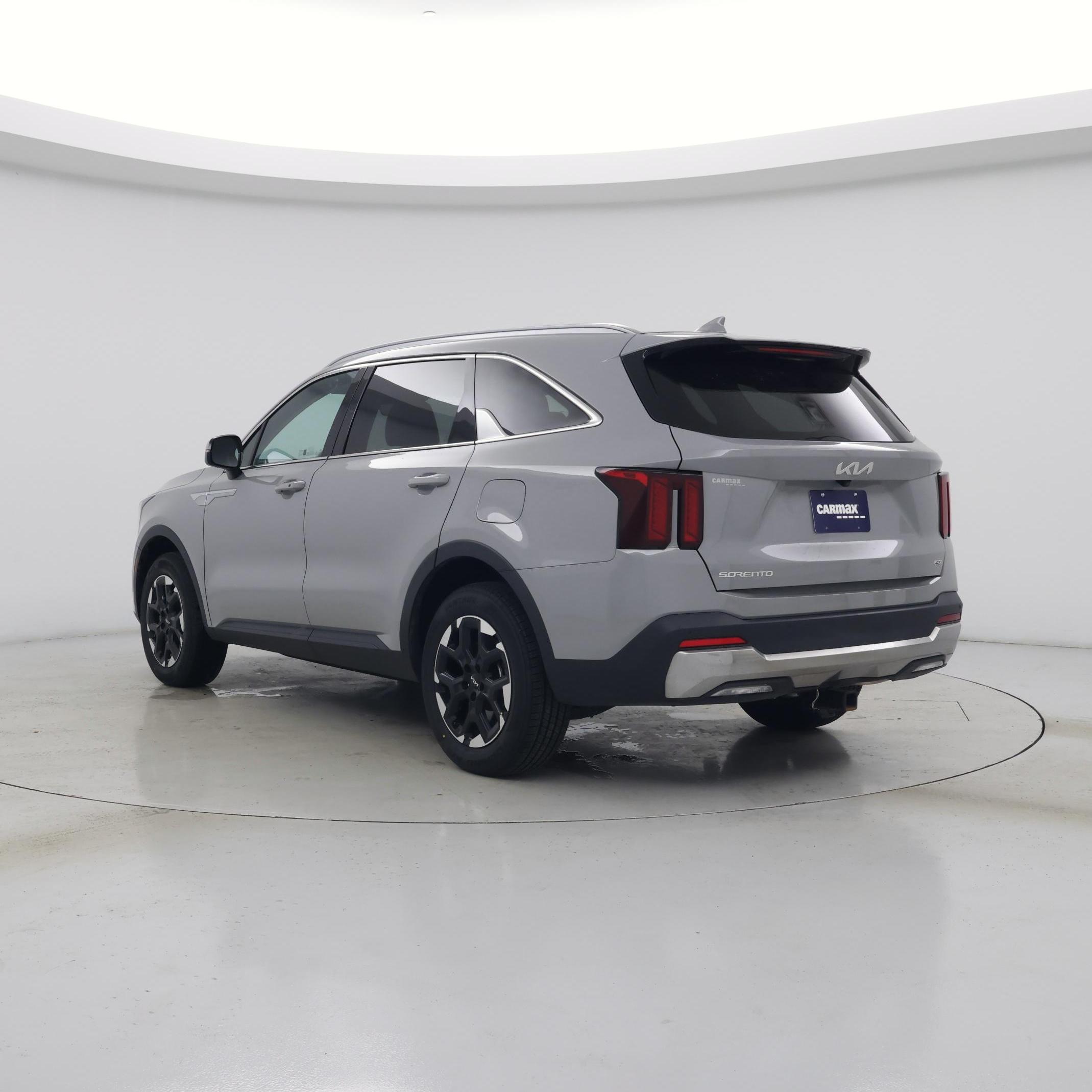 Thumbnail: 2025 Kia Sorento - 2