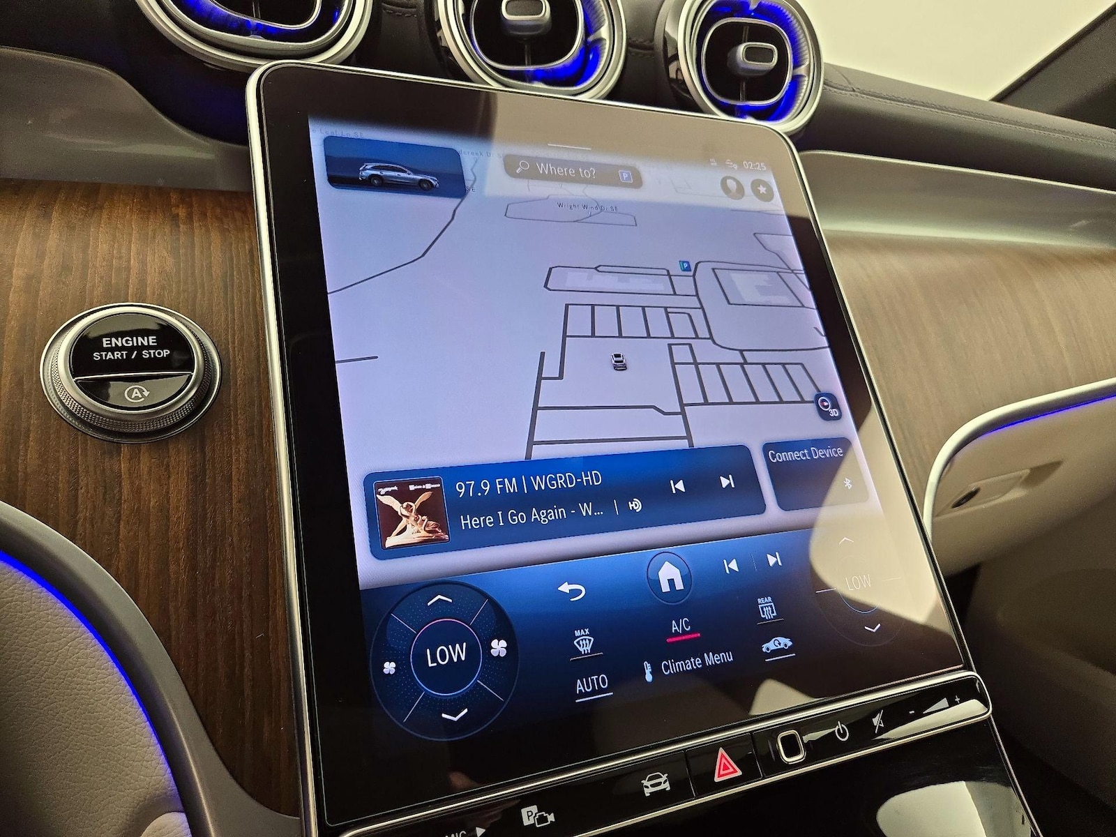 2023 Mercedes-Benz GLC GLC 300 - Photo 15