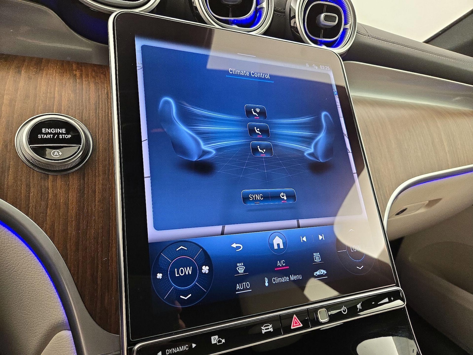 2023 Mercedes-Benz GLC GLC 300 - Photo 18
