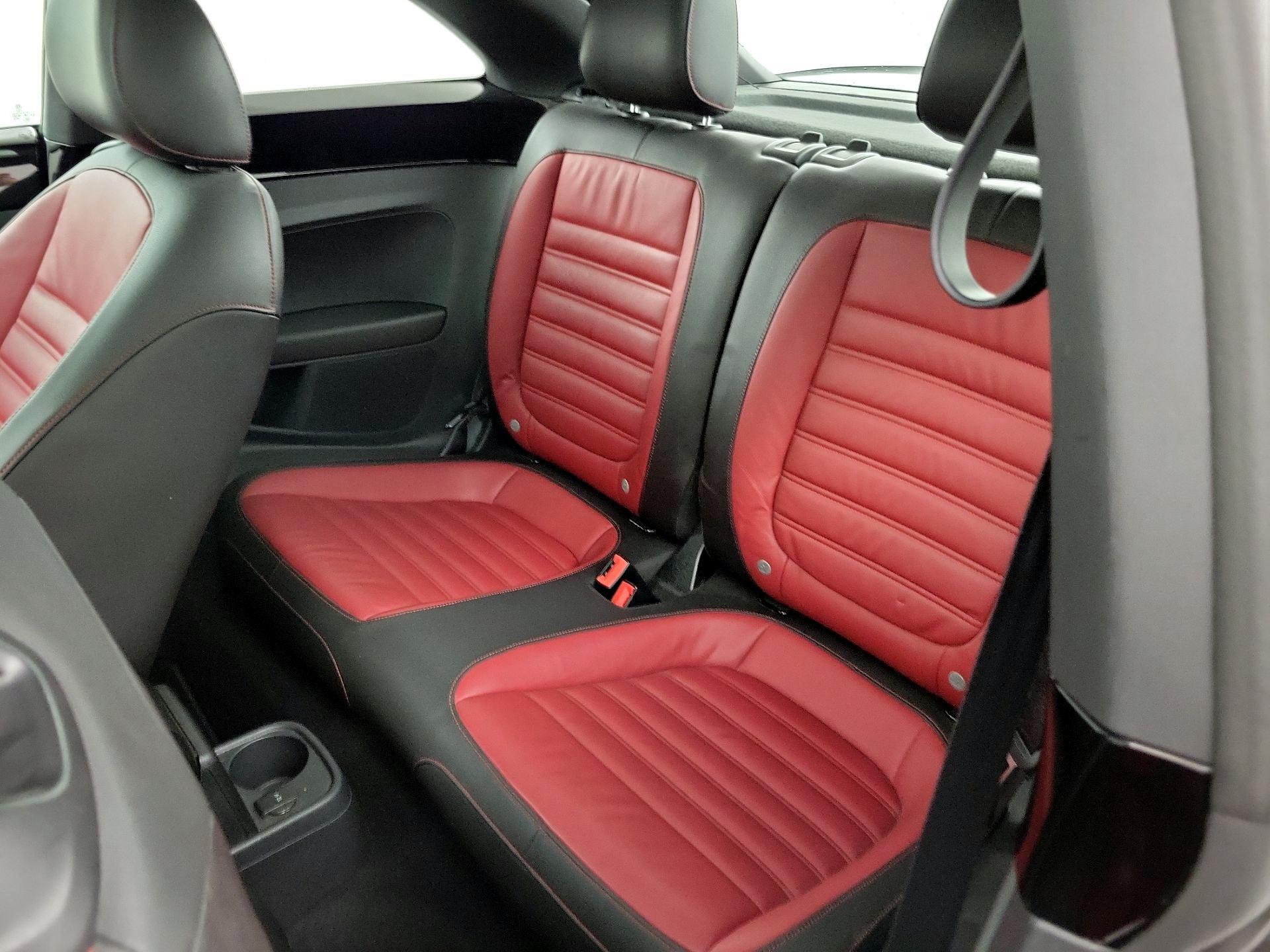 Thumbnail: 2014 Volkswagen Beetle - 16