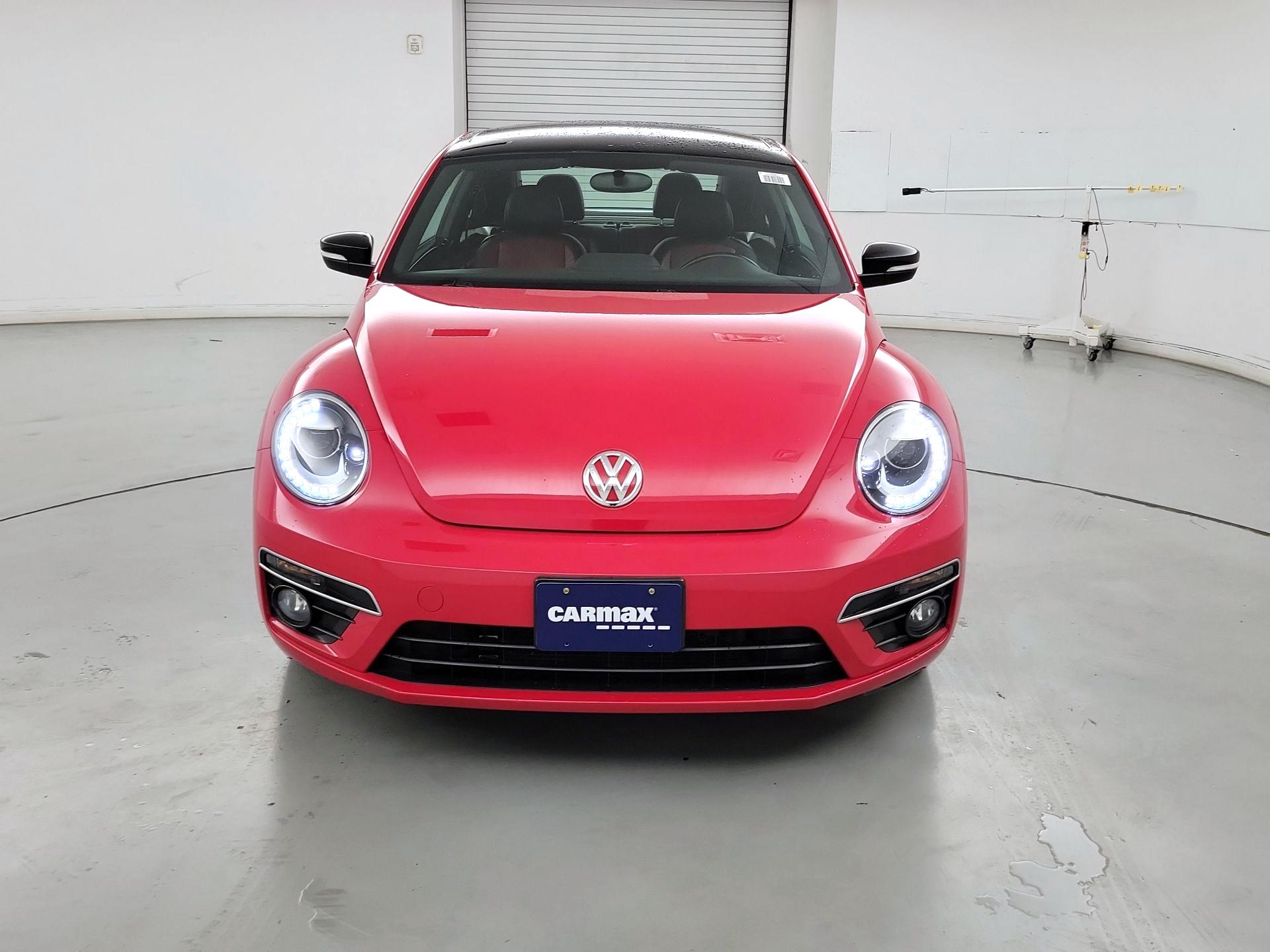 Thumbnail: 2014 Volkswagen Beetle - 2