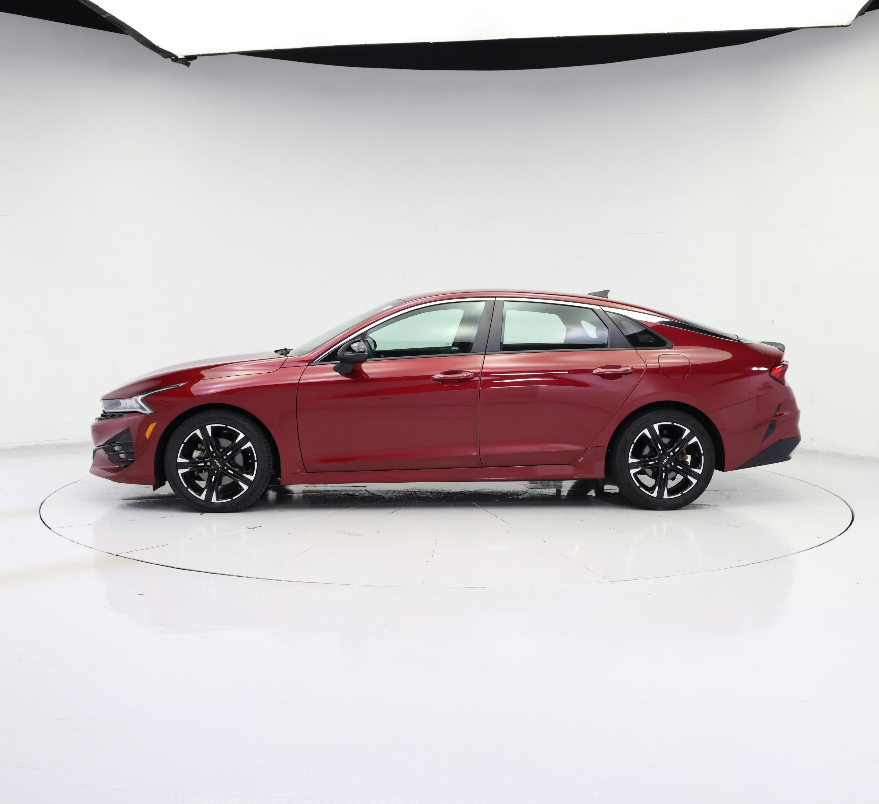 Thumbnail: 2022 Kia K5 - 3