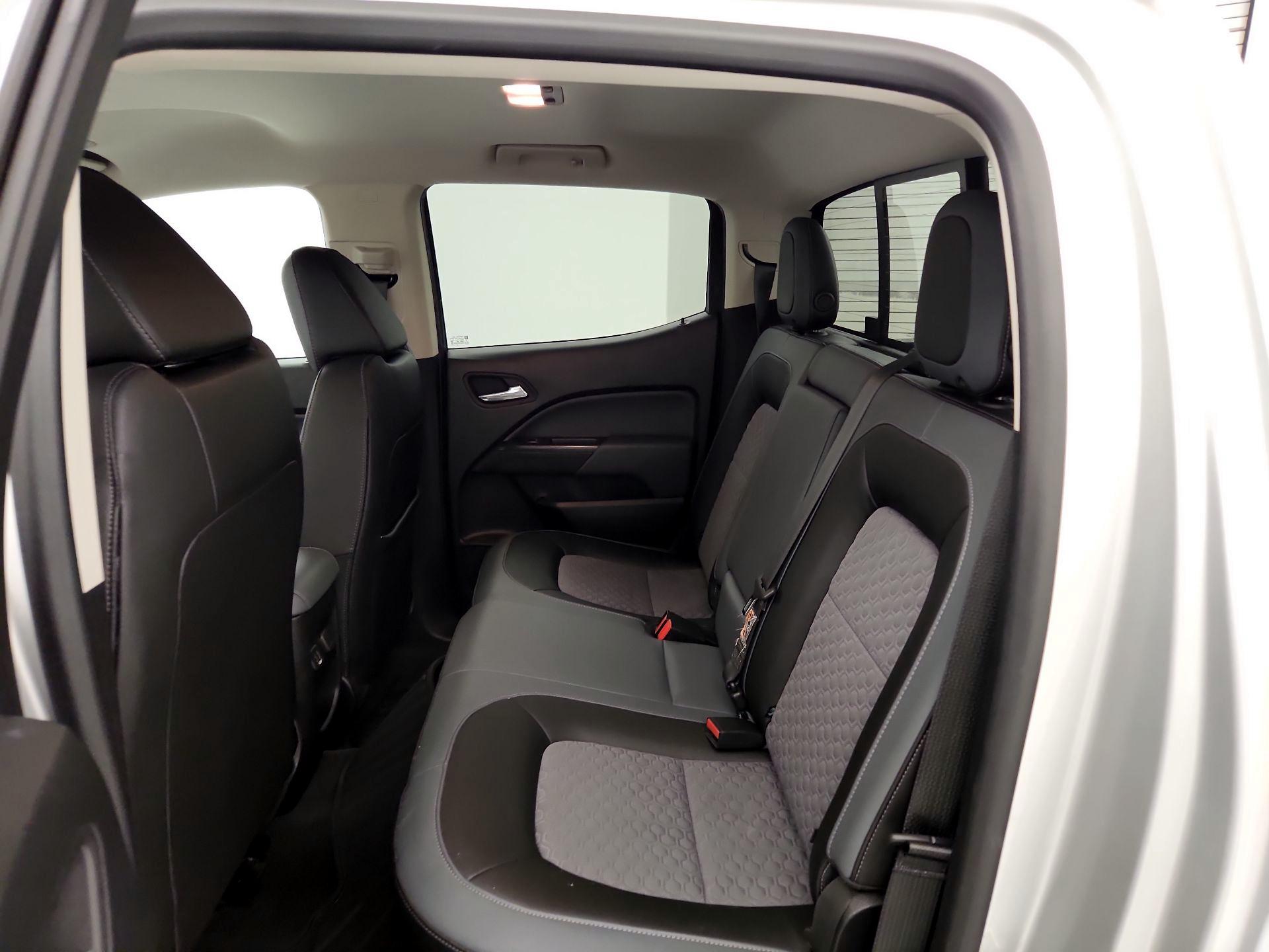 Thumbnail: 2020 Chevrolet Colorado - 19