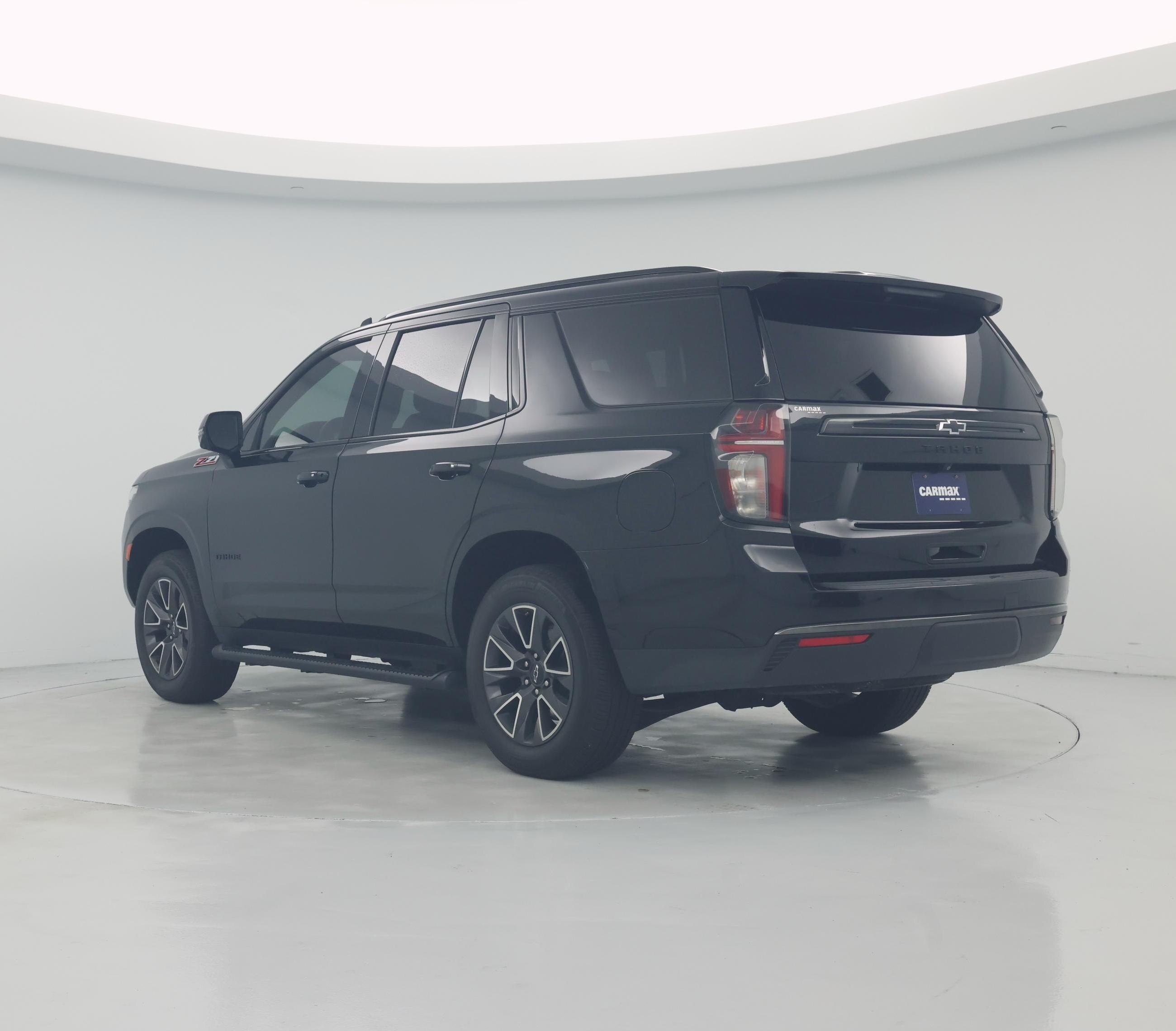 Thumbnail: 2022 Chevrolet Tahoe - 2