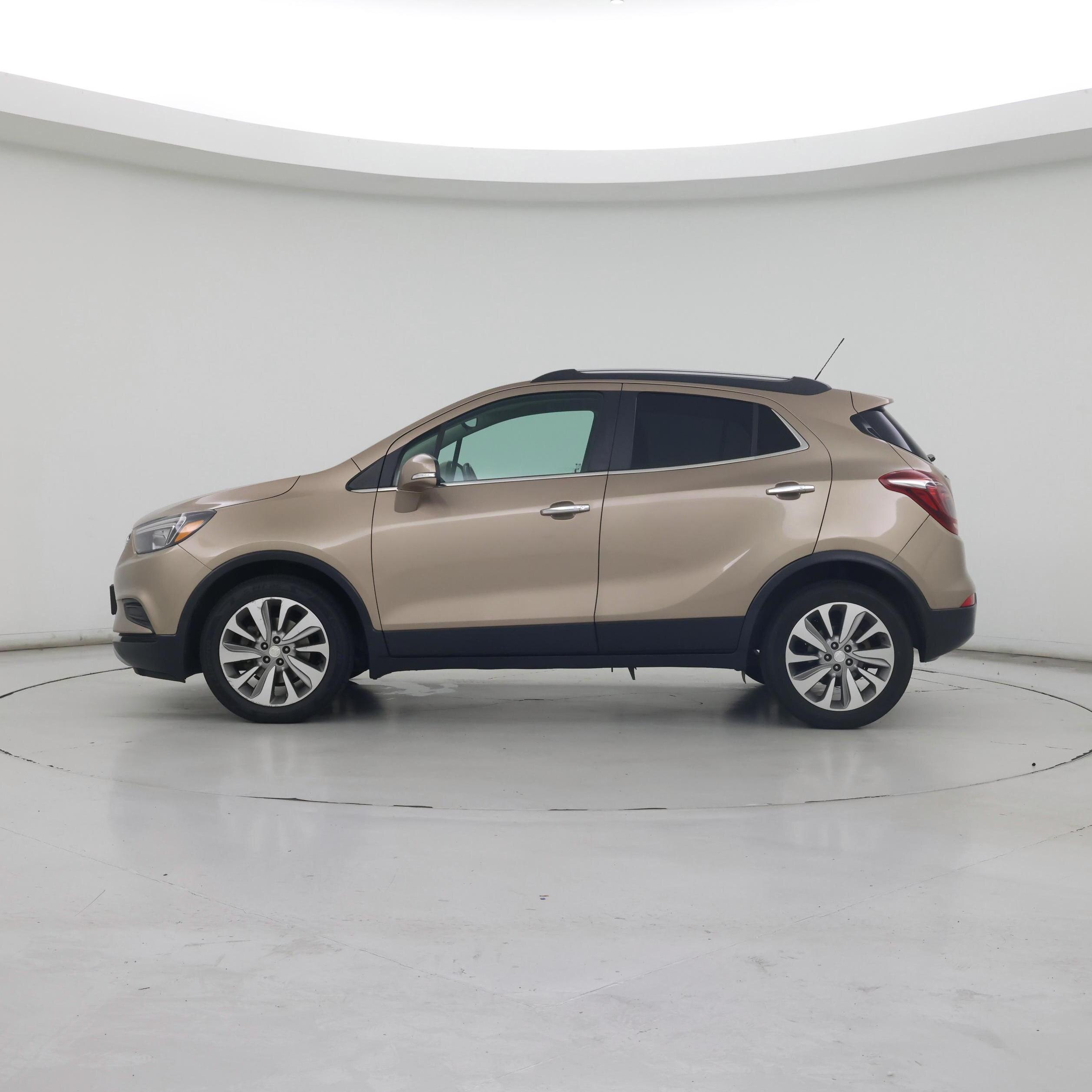 Thumbnail: 2019 Buick Encore - 3
