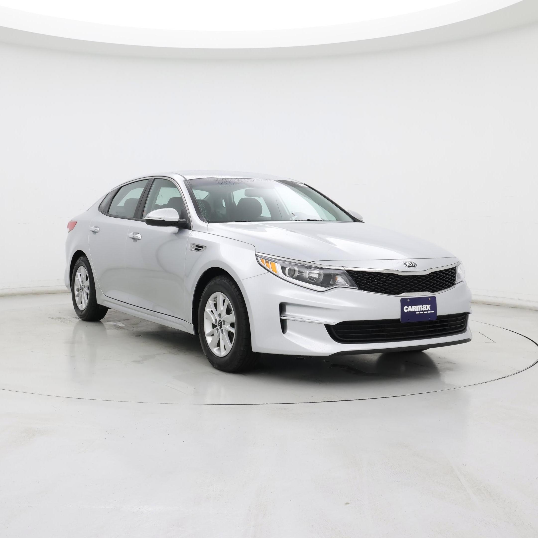 Silver 2018 Kia Optima Sedan Front-Wheel Drive Automatic