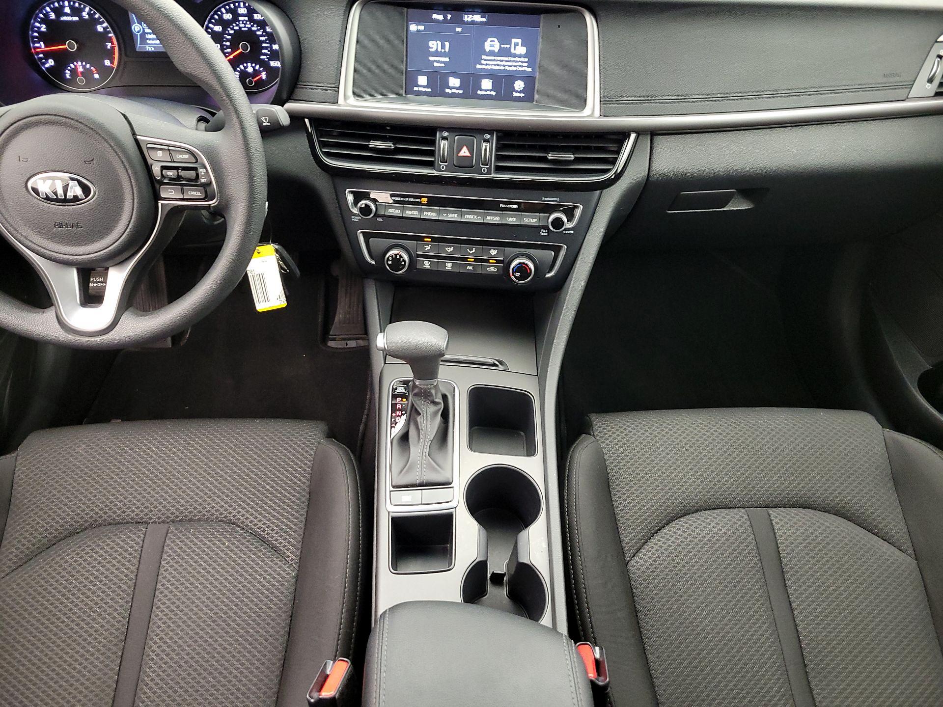 Thumbnail: 2018 Kia Optima - 17