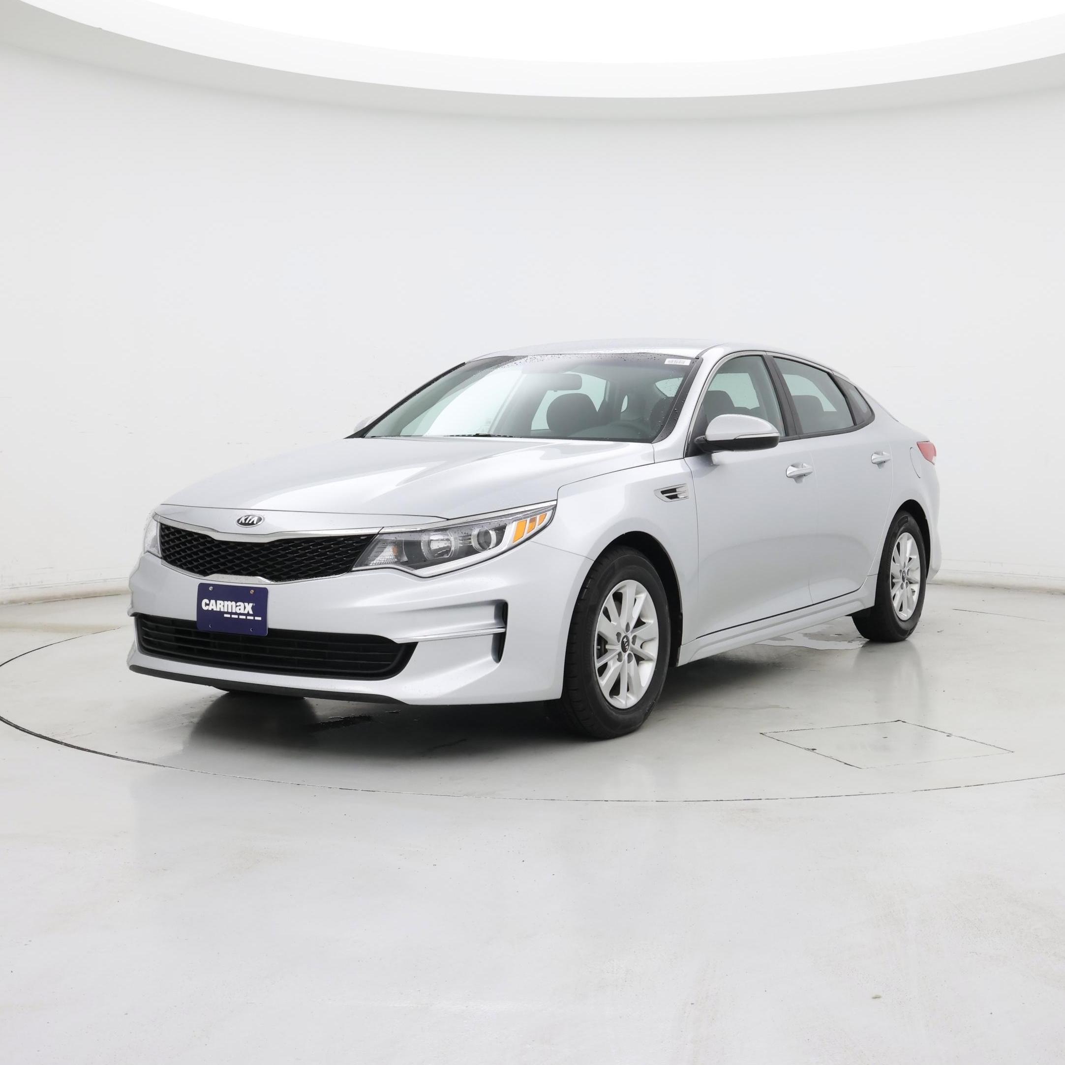 Thumbnail: 2018 Kia Optima - 4