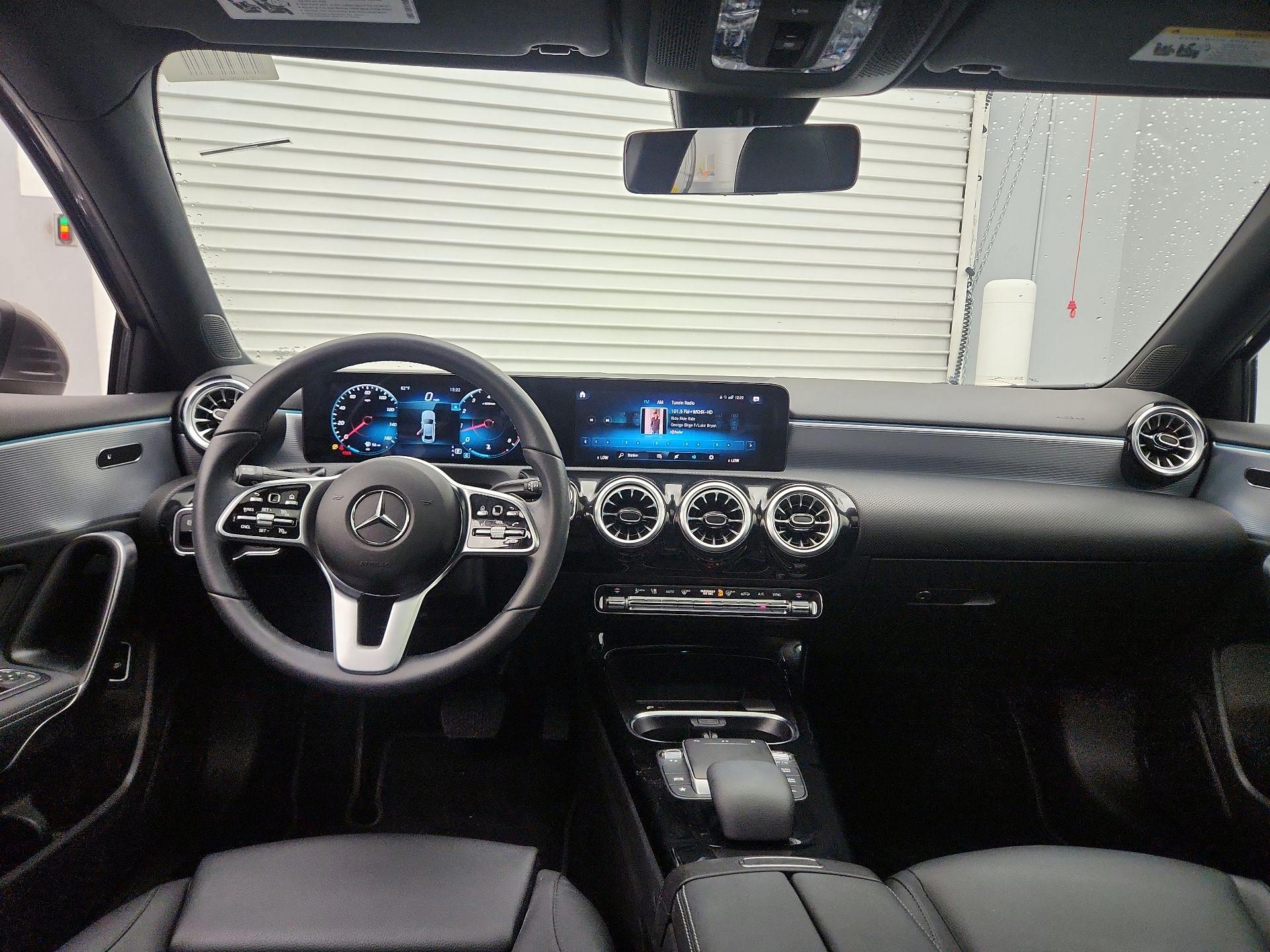 Thumbnail: 2022 Mercedes-Benz A-Class - 9