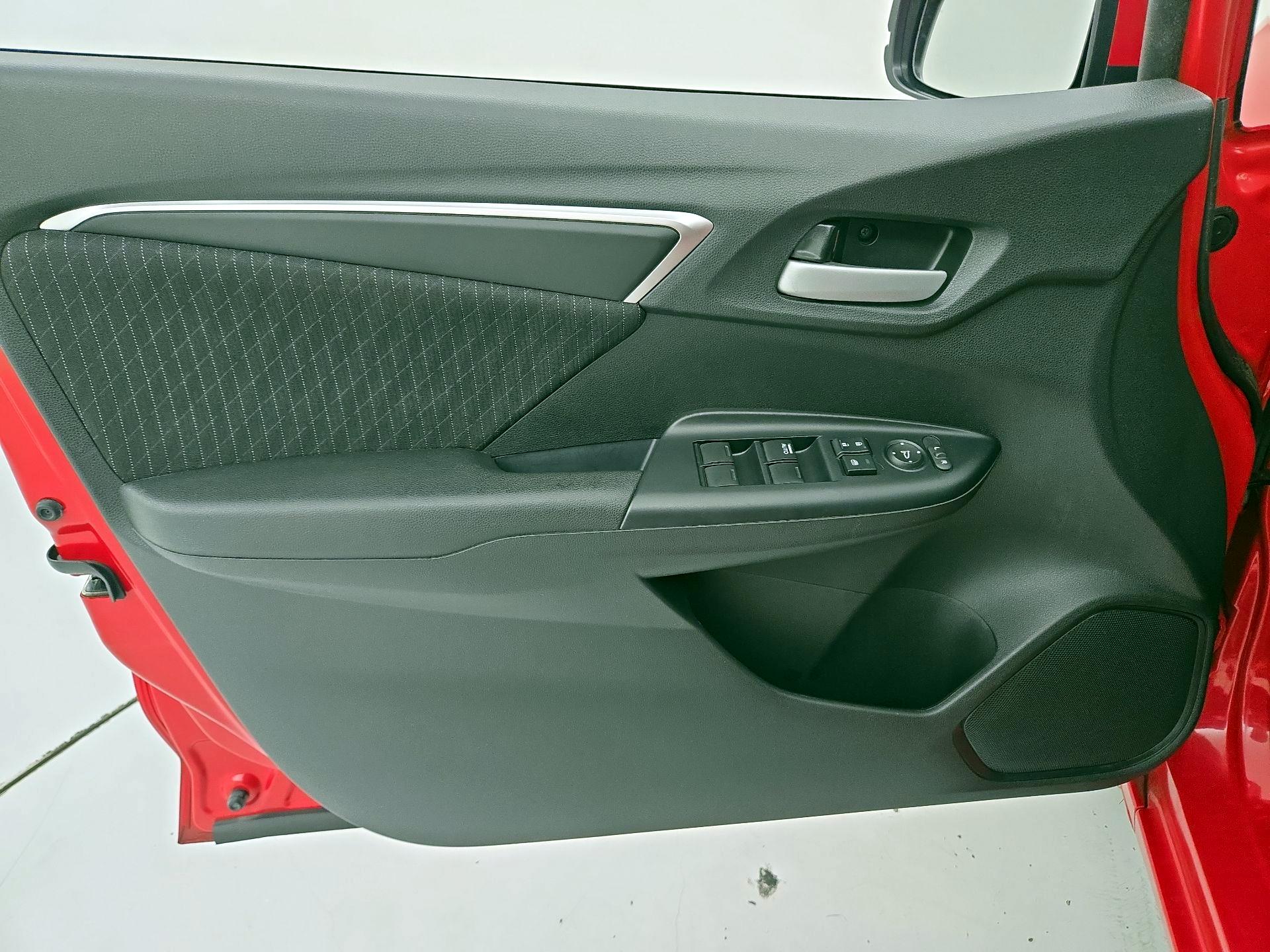 Thumbnail: 2020 Honda Fit - 12