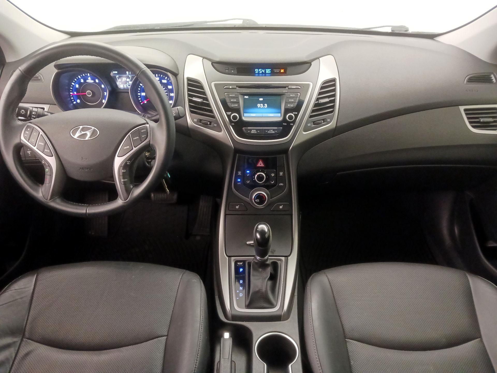 Thumbnail: 2015 Hyundai Elantra - 9