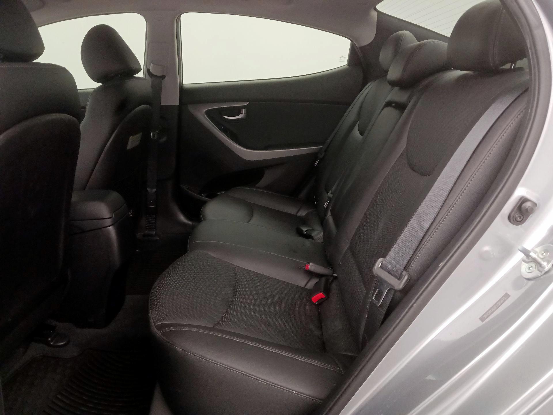 Thumbnail: 2015 Hyundai Elantra - 19