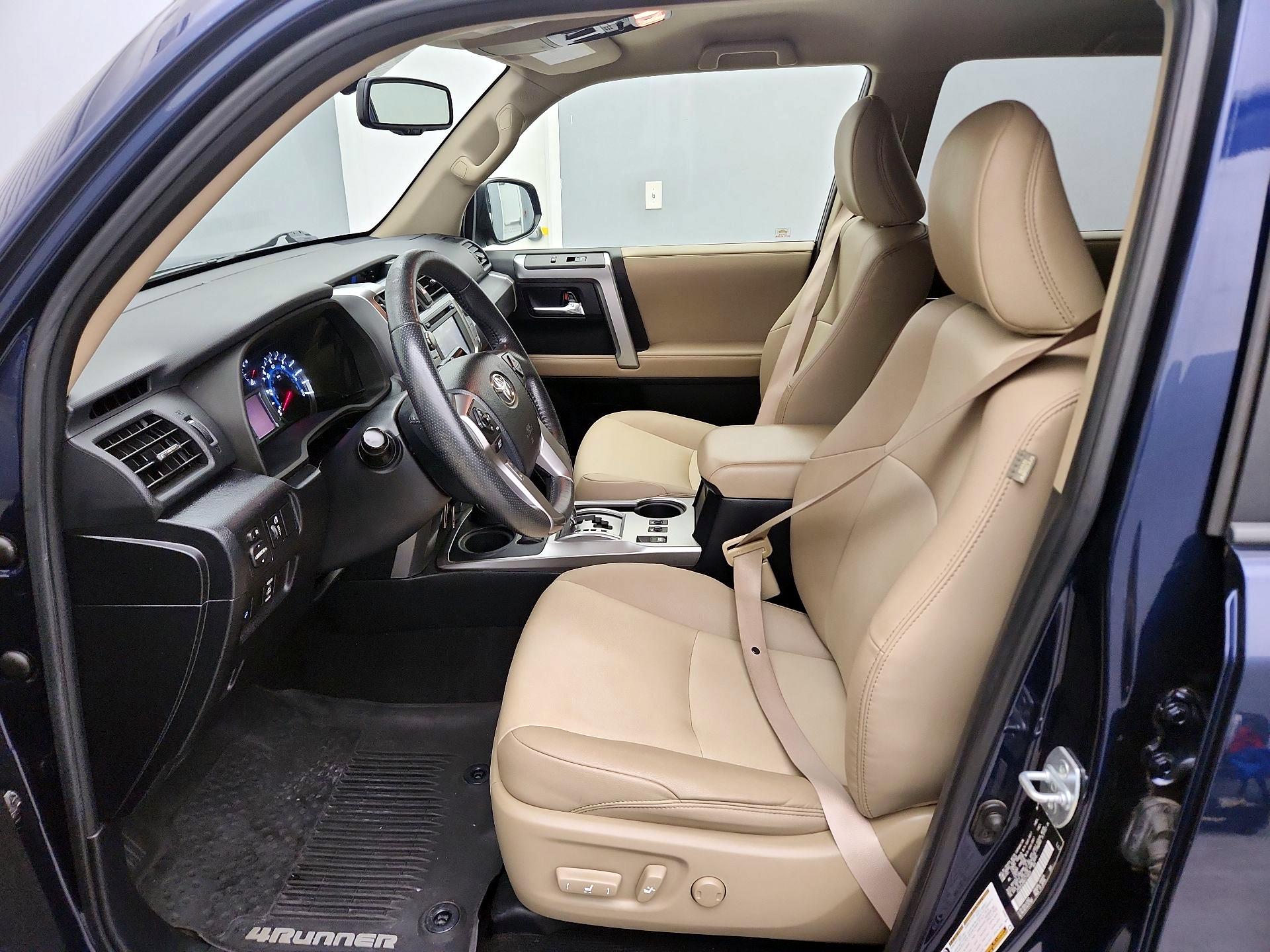 Thumbnail: 2019 Toyota 4Runner - 11