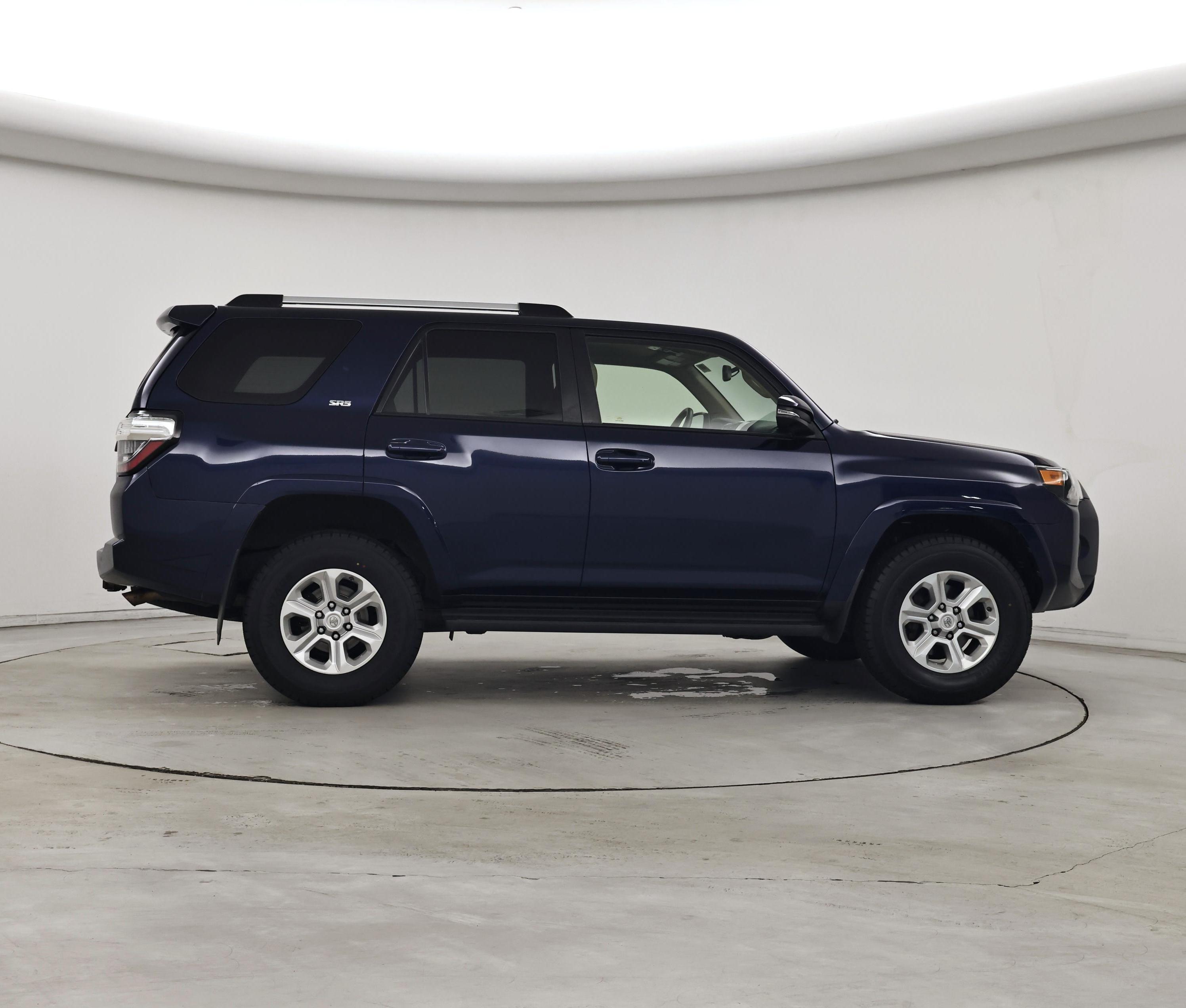 Thumbnail: 2019 Toyota 4Runner - 7