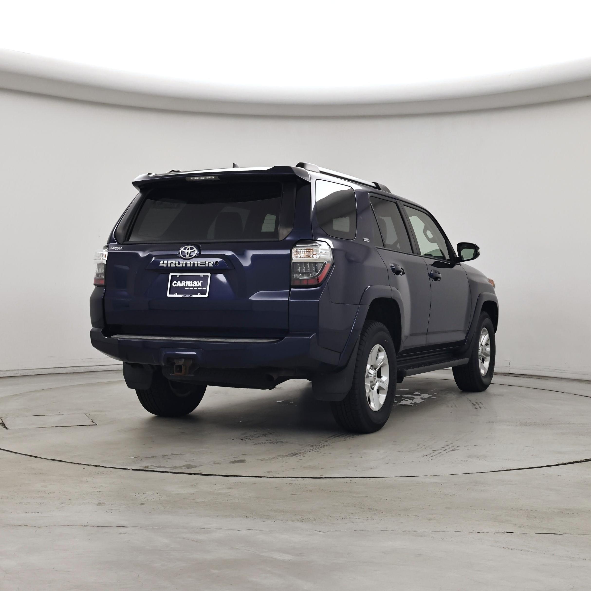 Thumbnail: 2019 Toyota 4Runner - 8