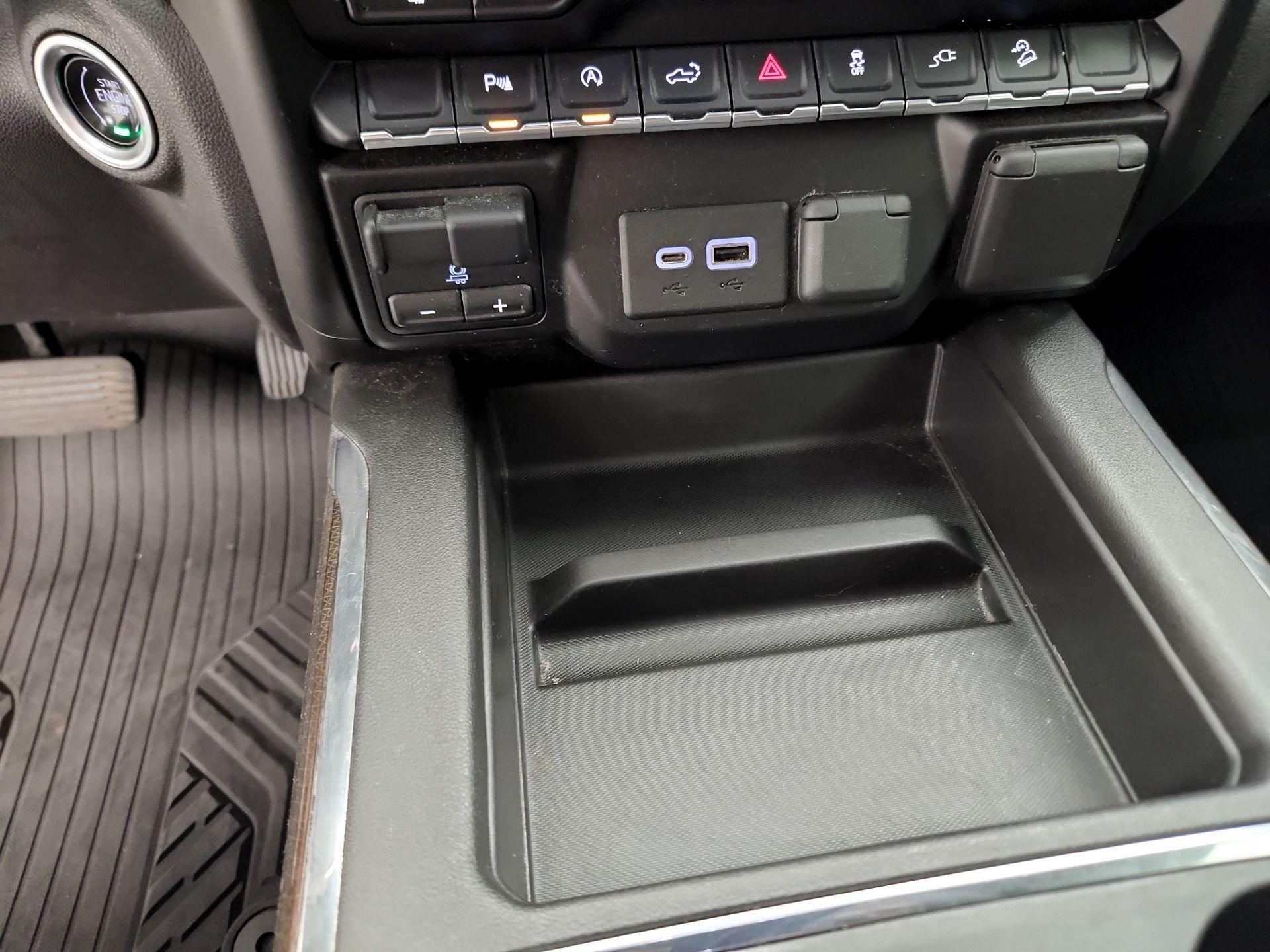 Thumbnail: 2021 Chevrolet Silverado 1500 - 18