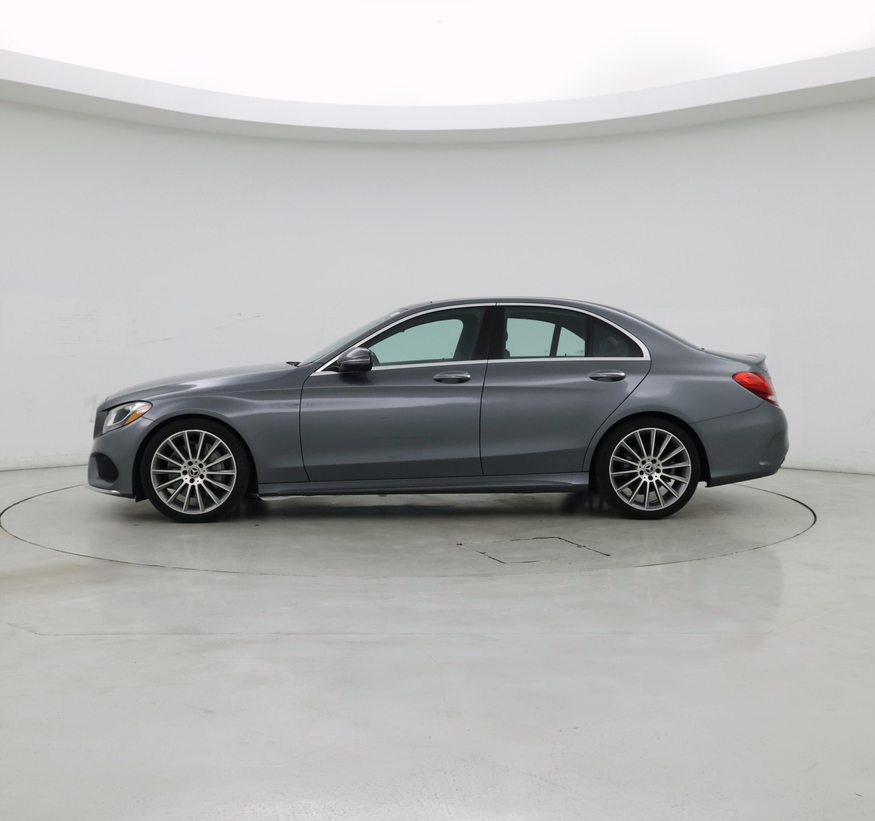 Thumbnail: 2017 Mercedes-Benz C-Class - 3