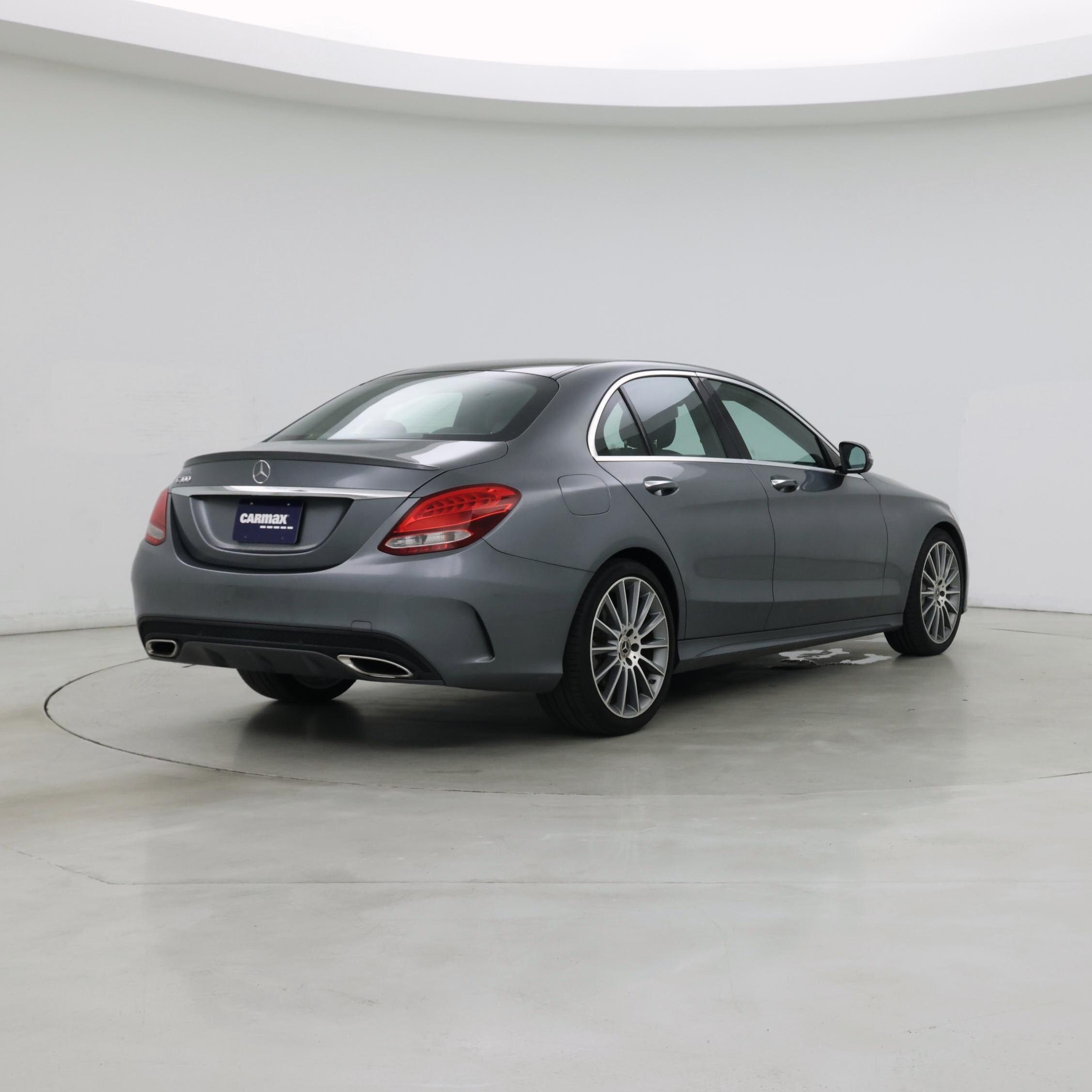 Thumbnail: 2017 Mercedes-Benz C-Class - 8