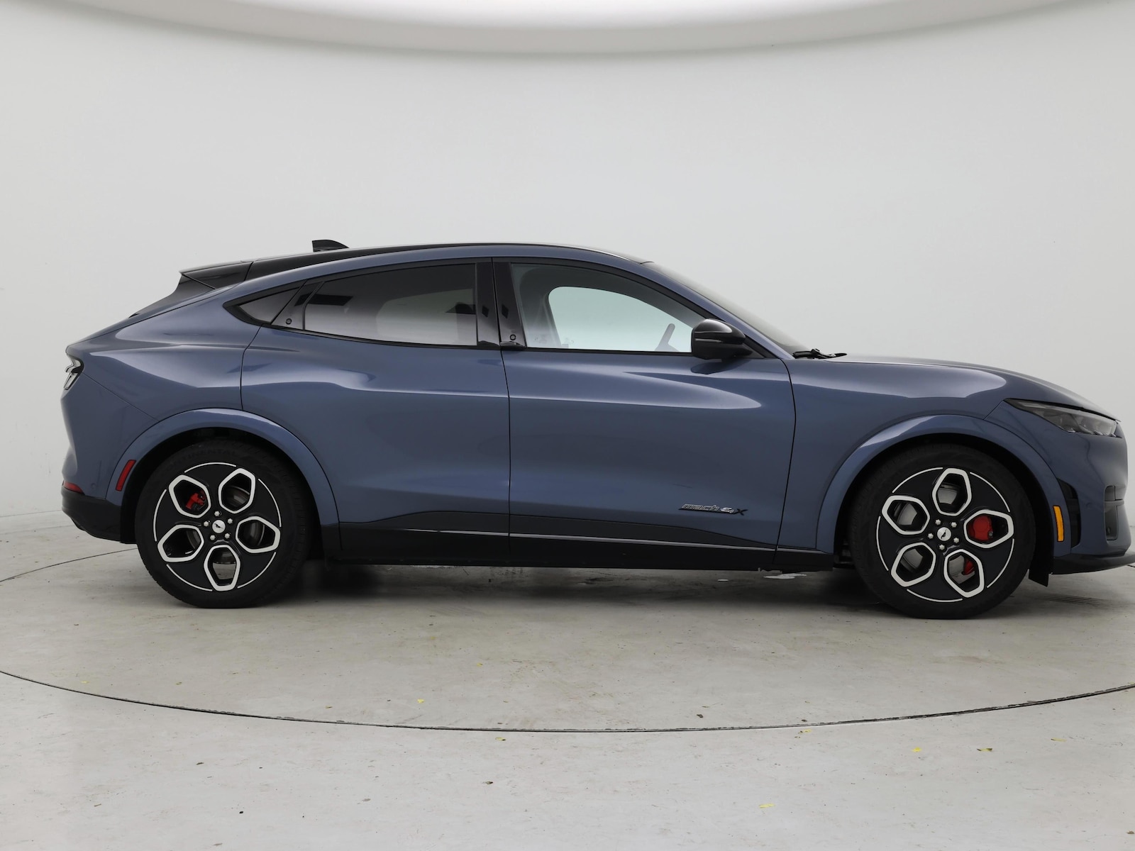 2023 Ford Mustang Mach-E GT AWD - Photo 8